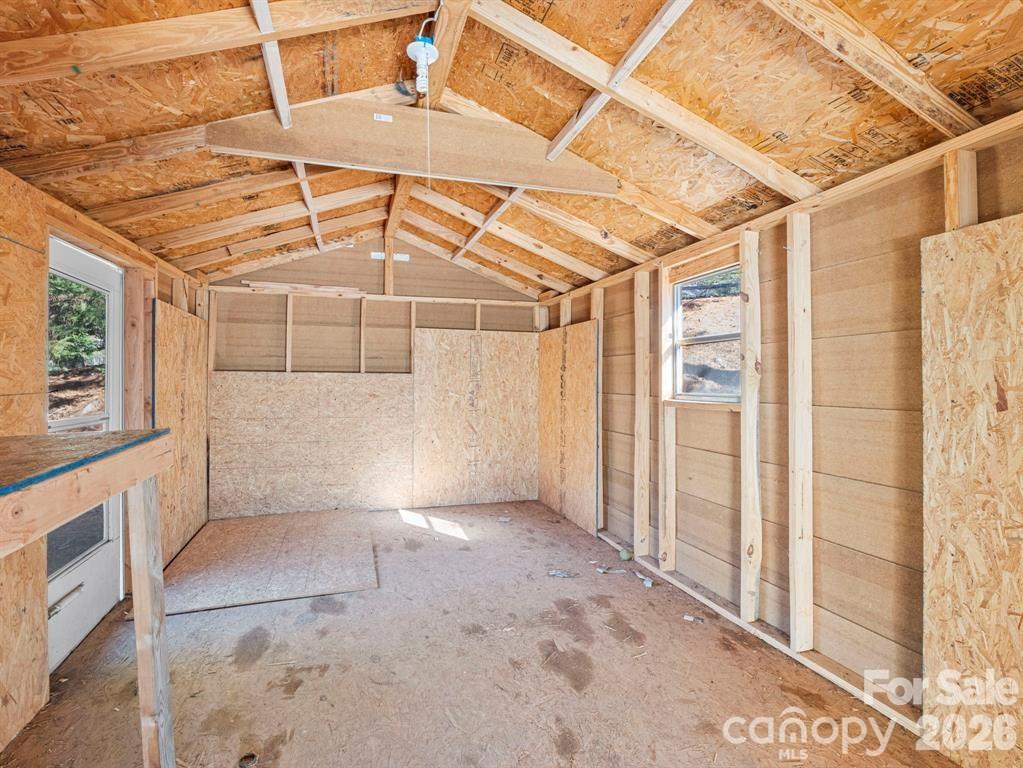 114 Woodstock Lane Property Photo 26