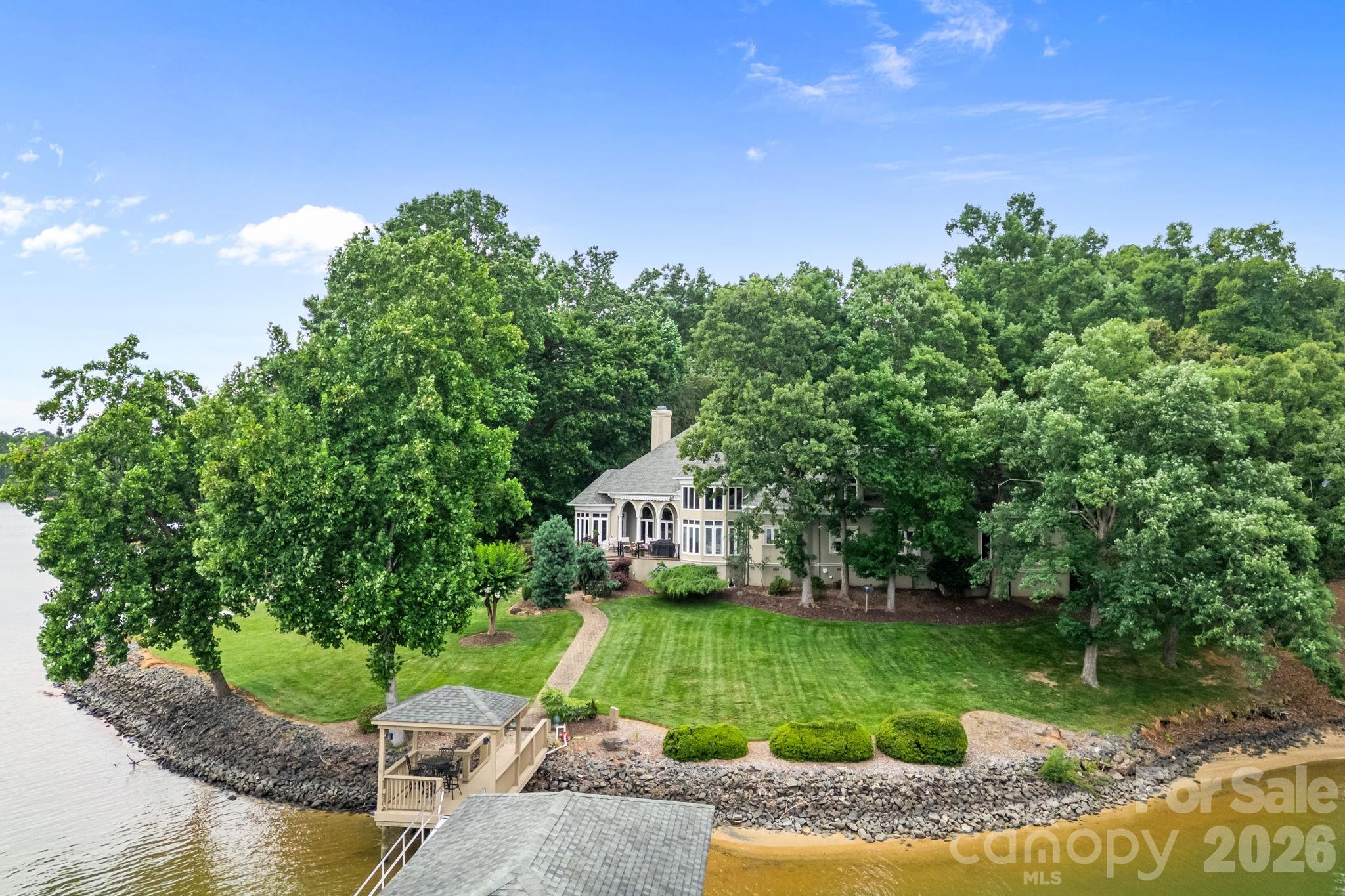 2161 Windy Oaks Road Property Photo 1
