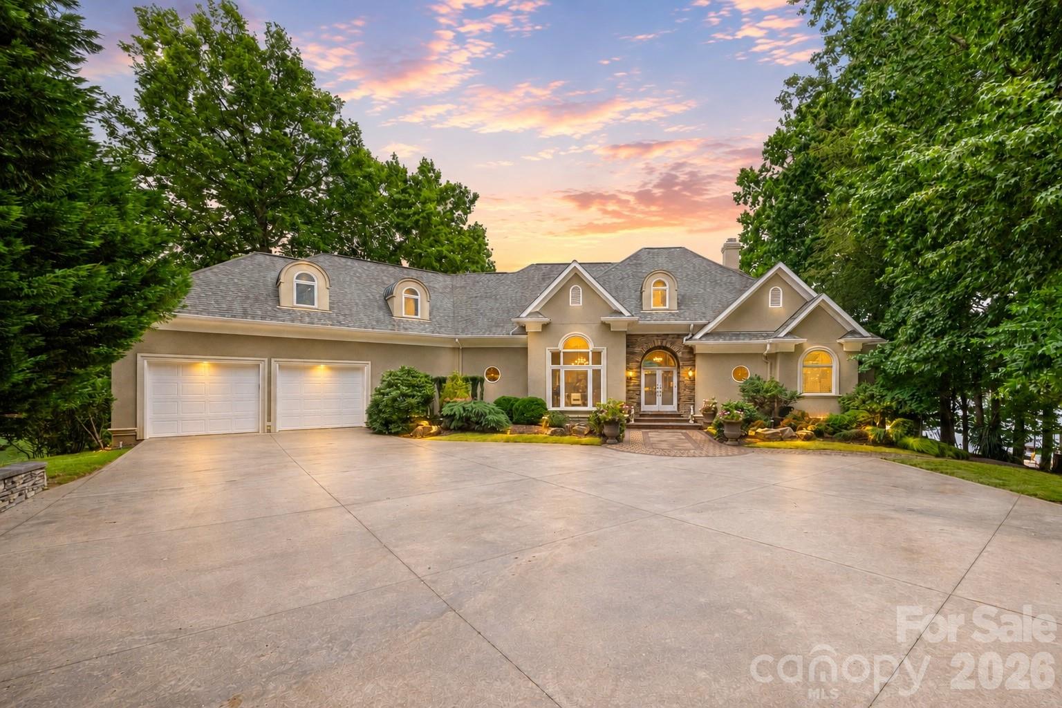2161 Windy Oaks Road Property Photo 4