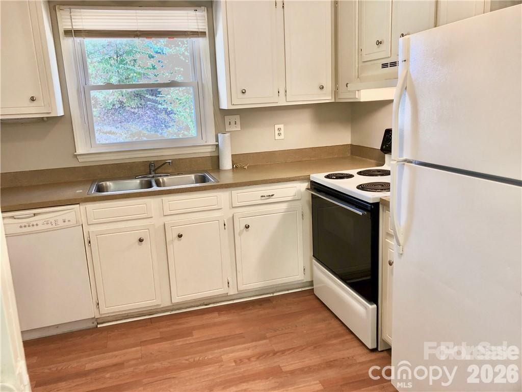 11701 Shandon Circle Property Photo 29