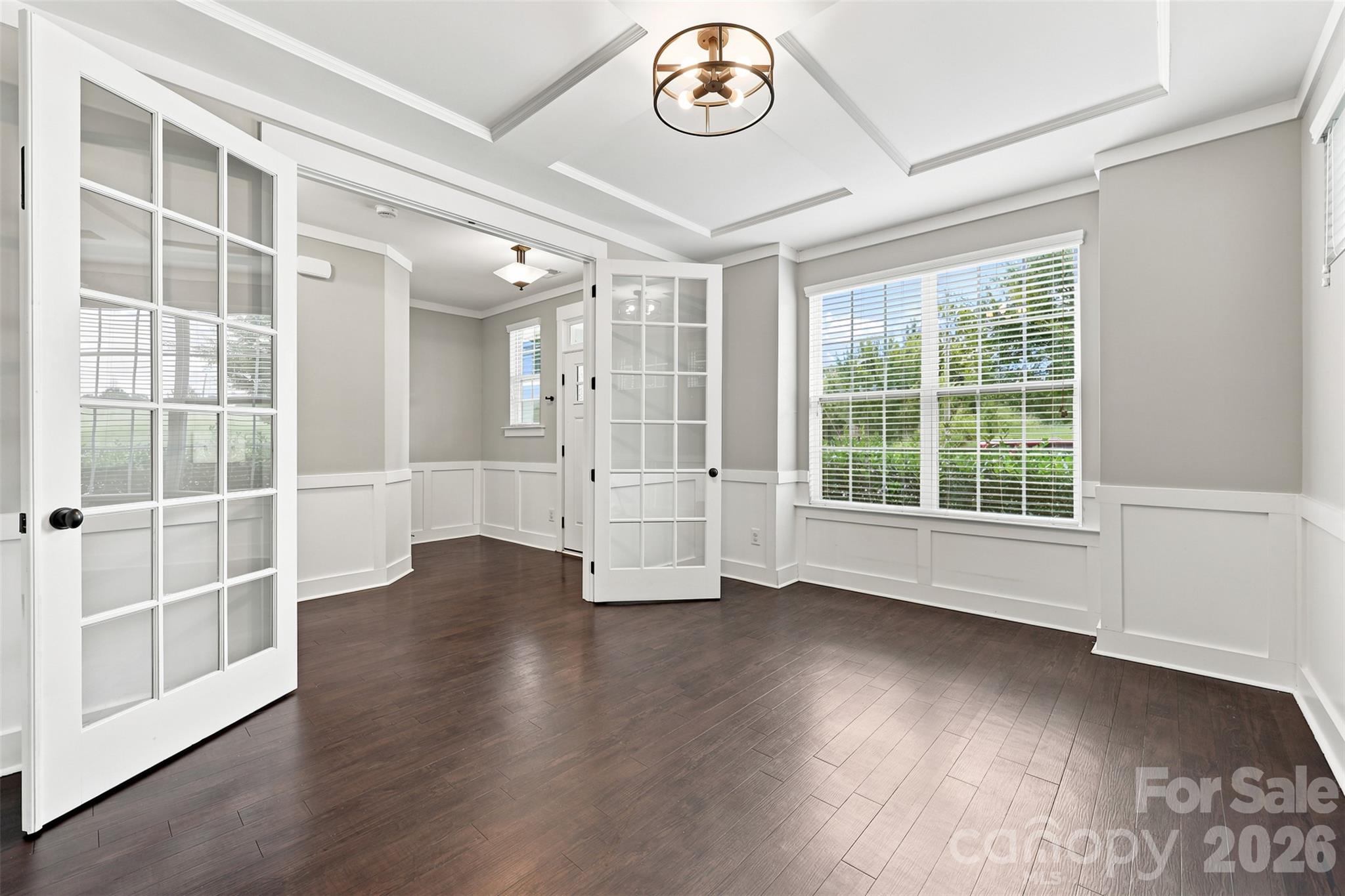 2104 Woodward Avenue Property Photo 6