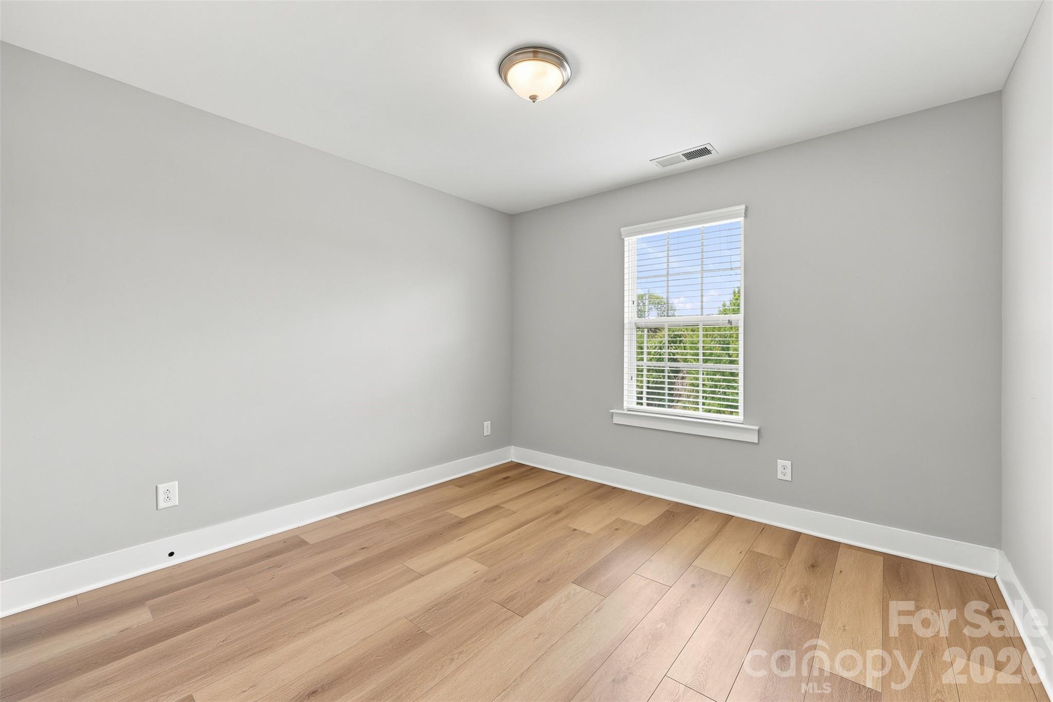 2104 Woodward Avenue Property Photo 25