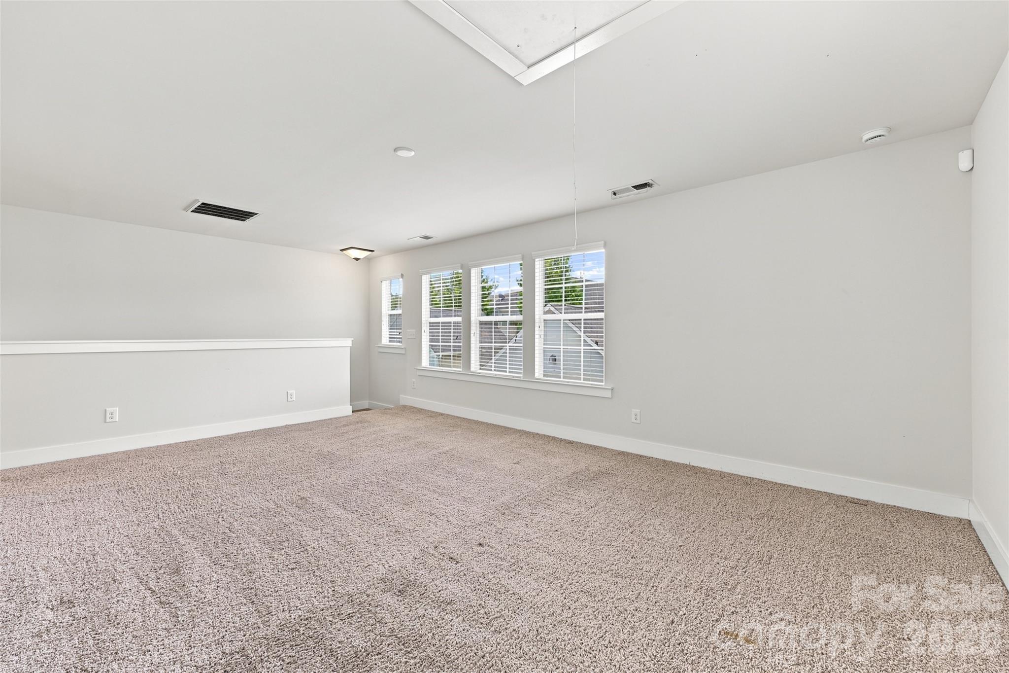 2104 Woodward Avenue Property Photo 31