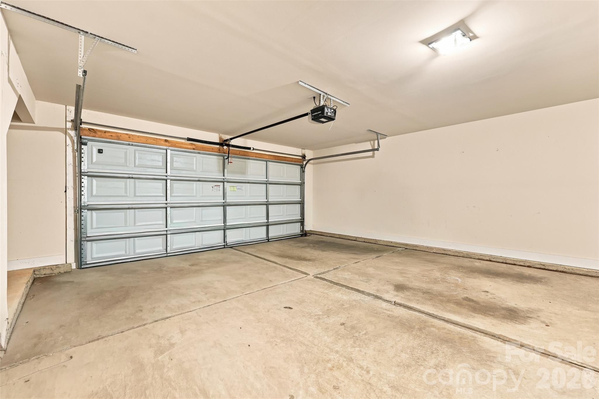 2104 Woodward Avenue Property Photo 33