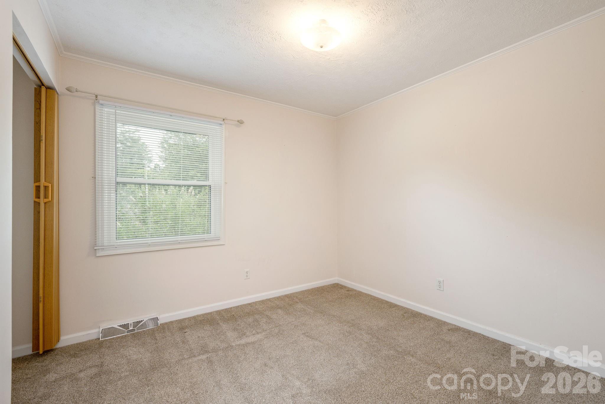 107 Maywood Road Property Photo 14