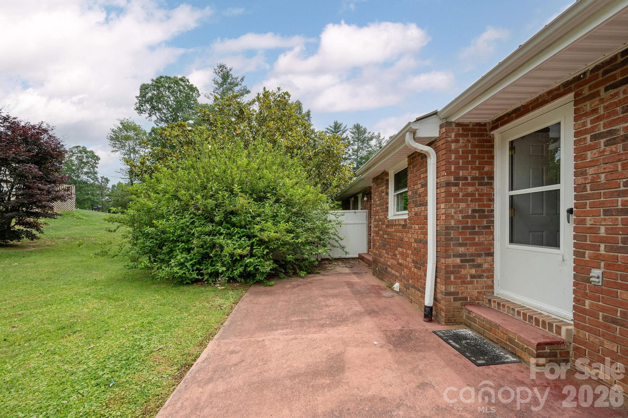 107 Maywood Road Property Photo 22
