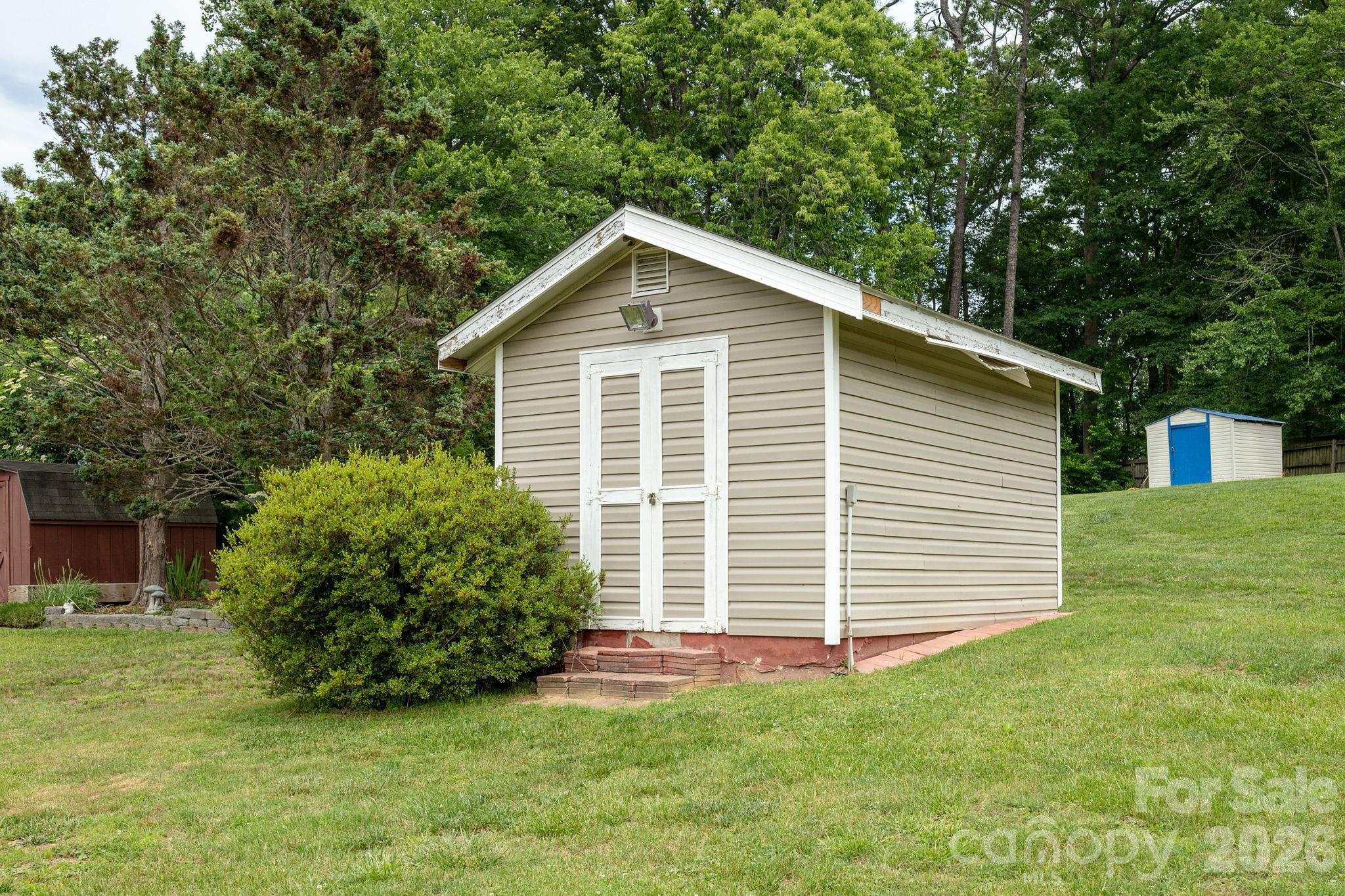 107 Maywood Road Property Photo 24