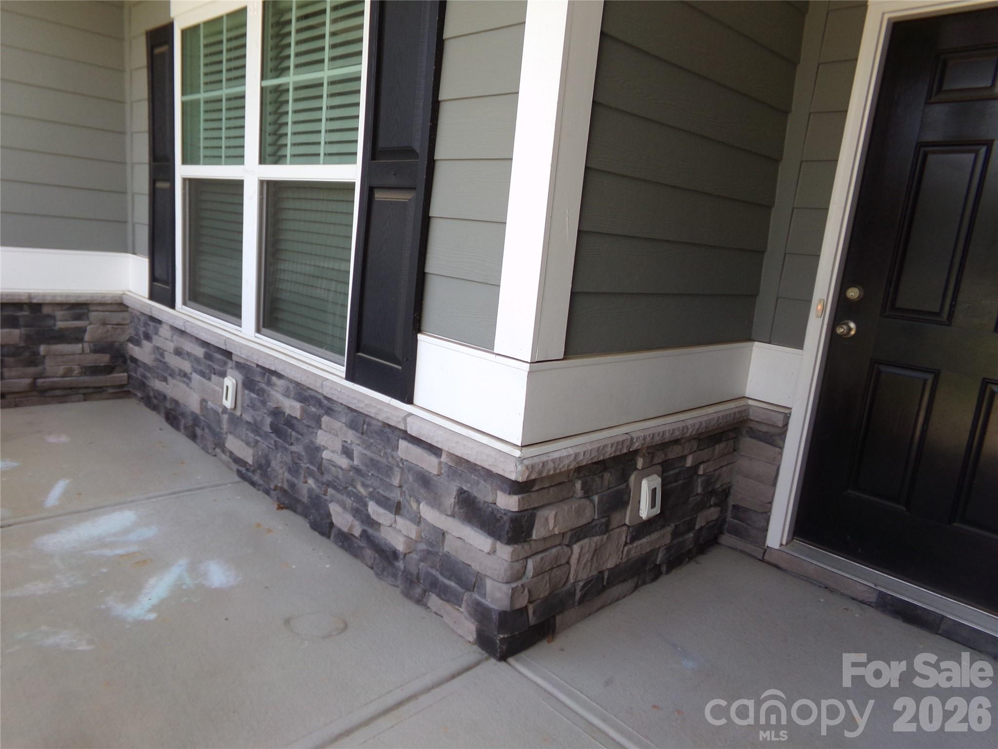 517 Ardsley Drive Property Photo 6