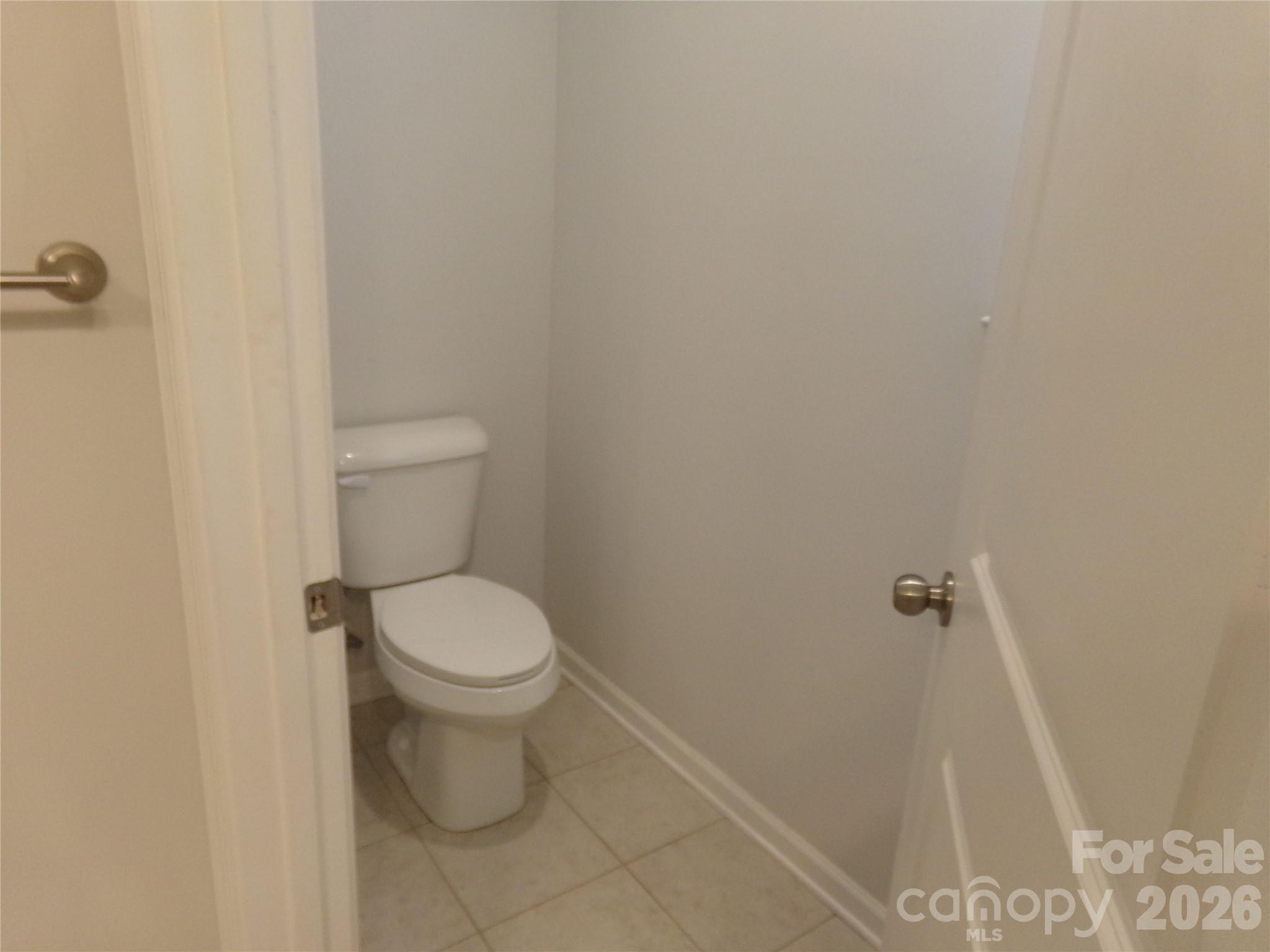 517 Ardsley Drive Property Photo 13