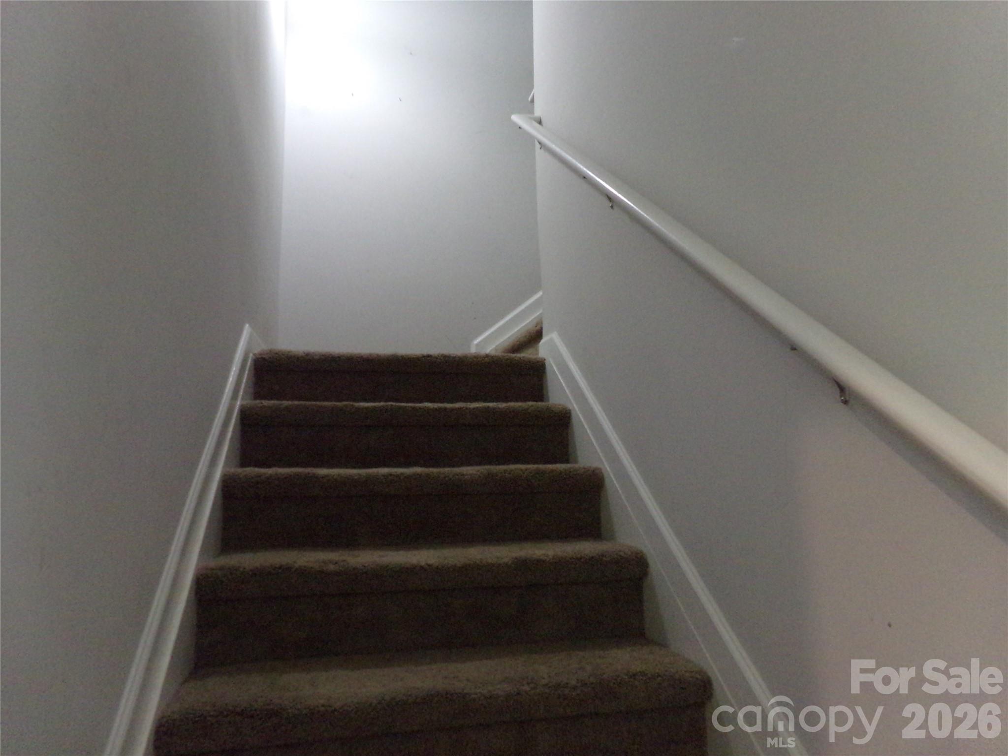 517 Ardsley Drive Property Photo 14