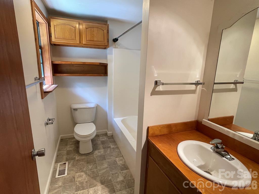 930 Copperhead Cove Property Photo 16