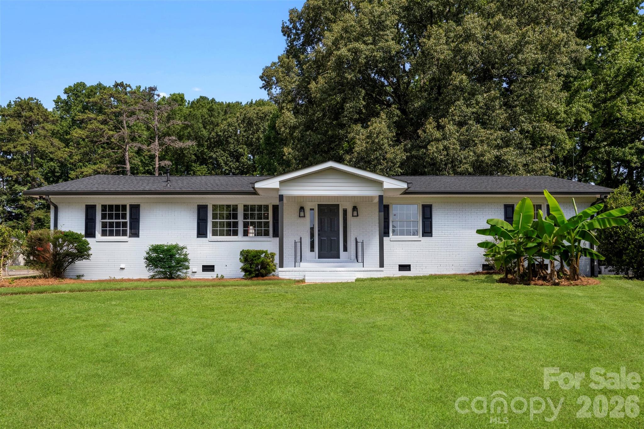 5421 Maplewood Lane Property Photo 1