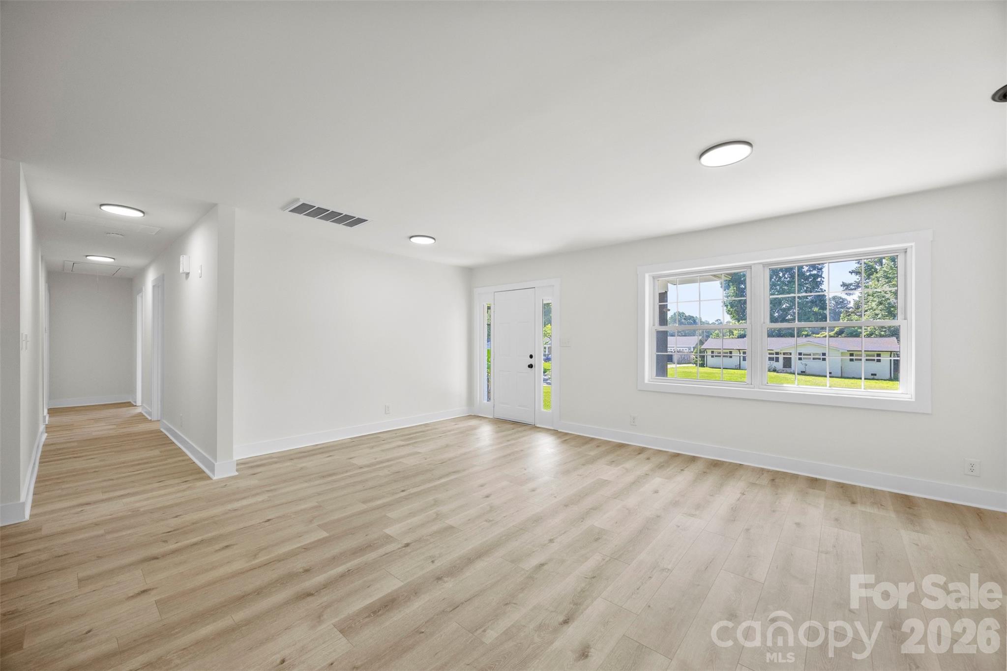 5421 Maplewood Lane Property Photo 7