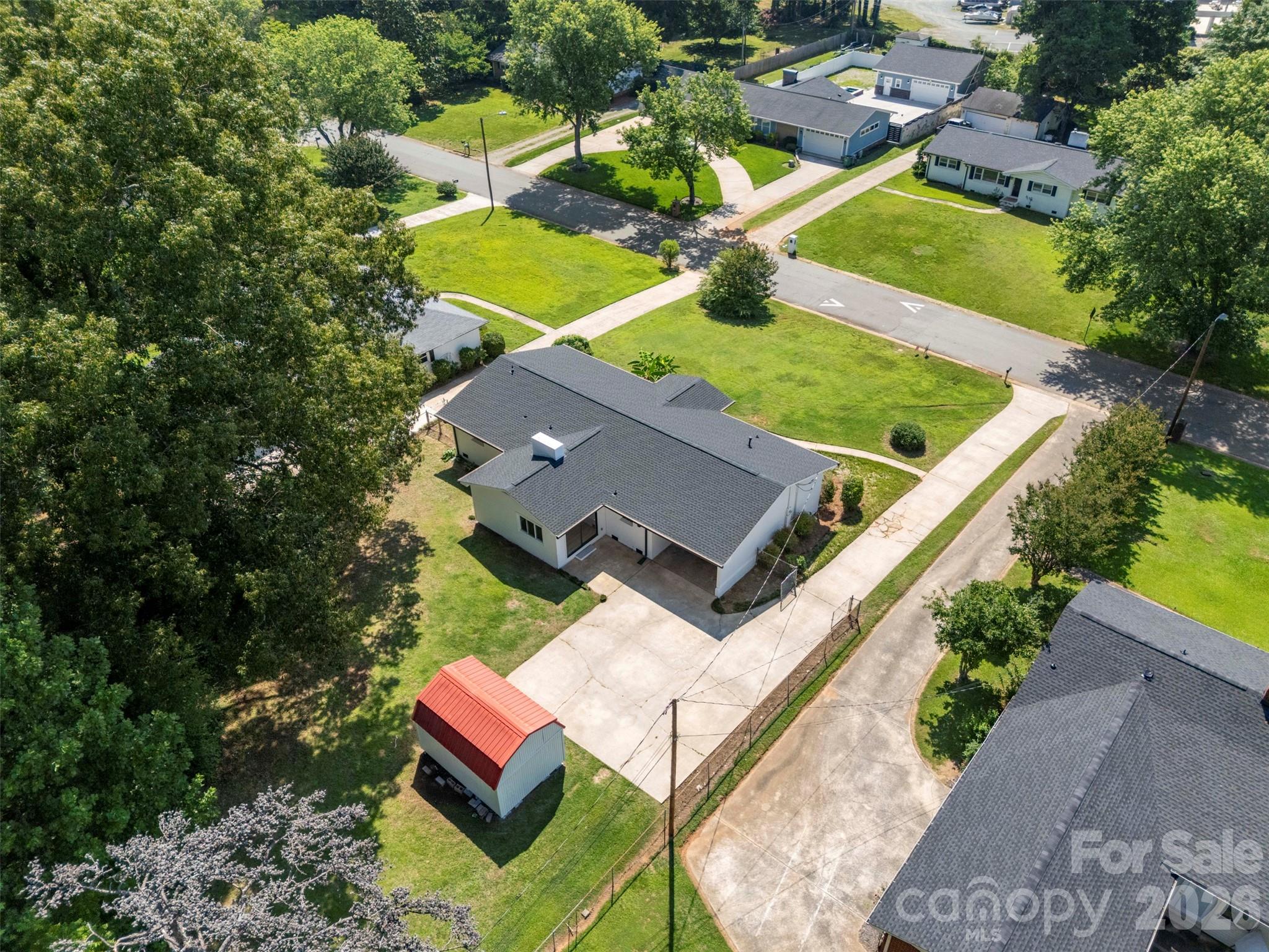 5421 Maplewood Lane Property Photo 40
