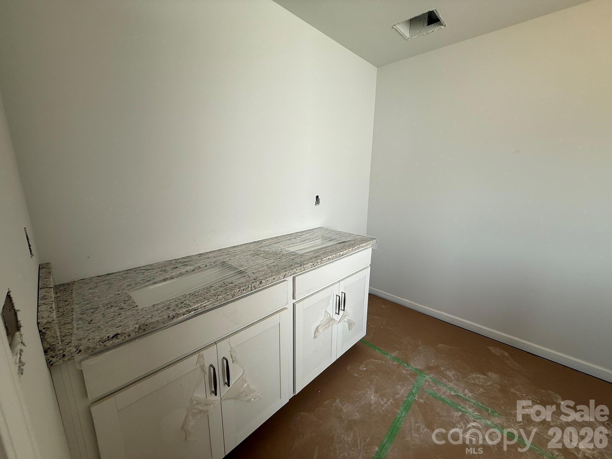 4021 Juno Drive 190 Property Photo 10