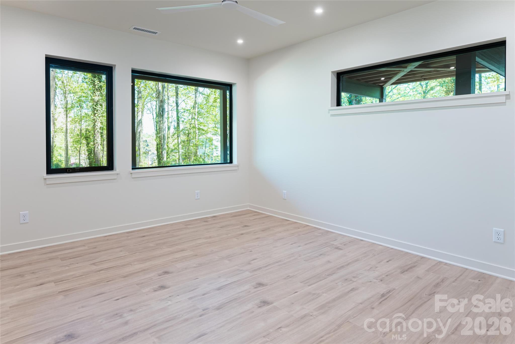 137 English Drive Property Photo 19
