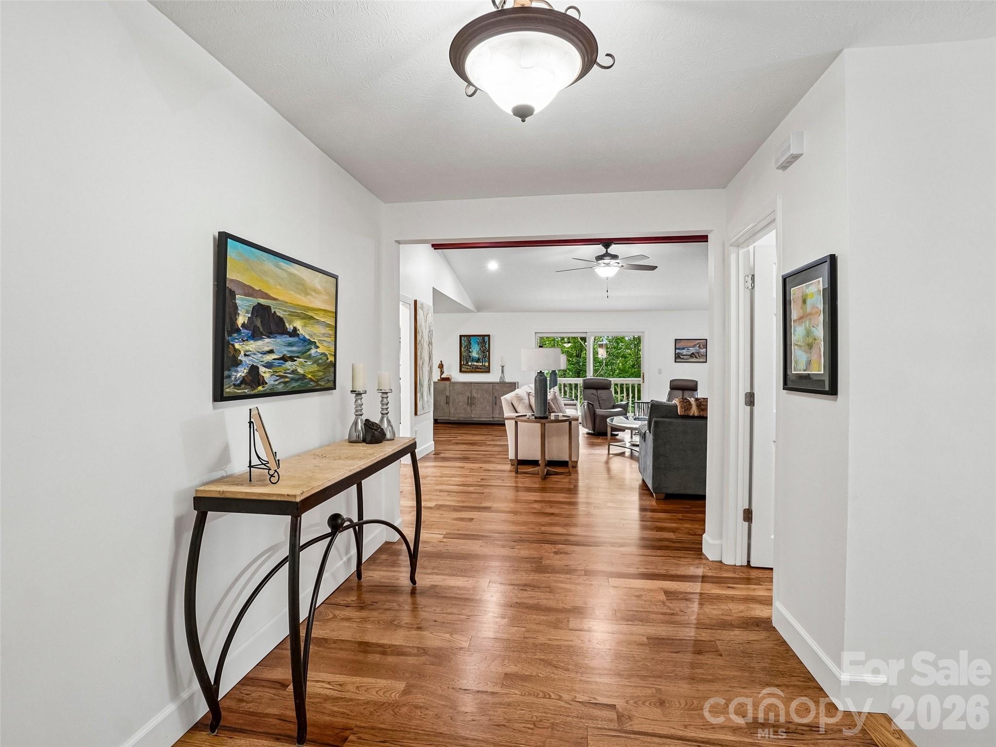 10 Chestnut Top Circle Property Photo 6