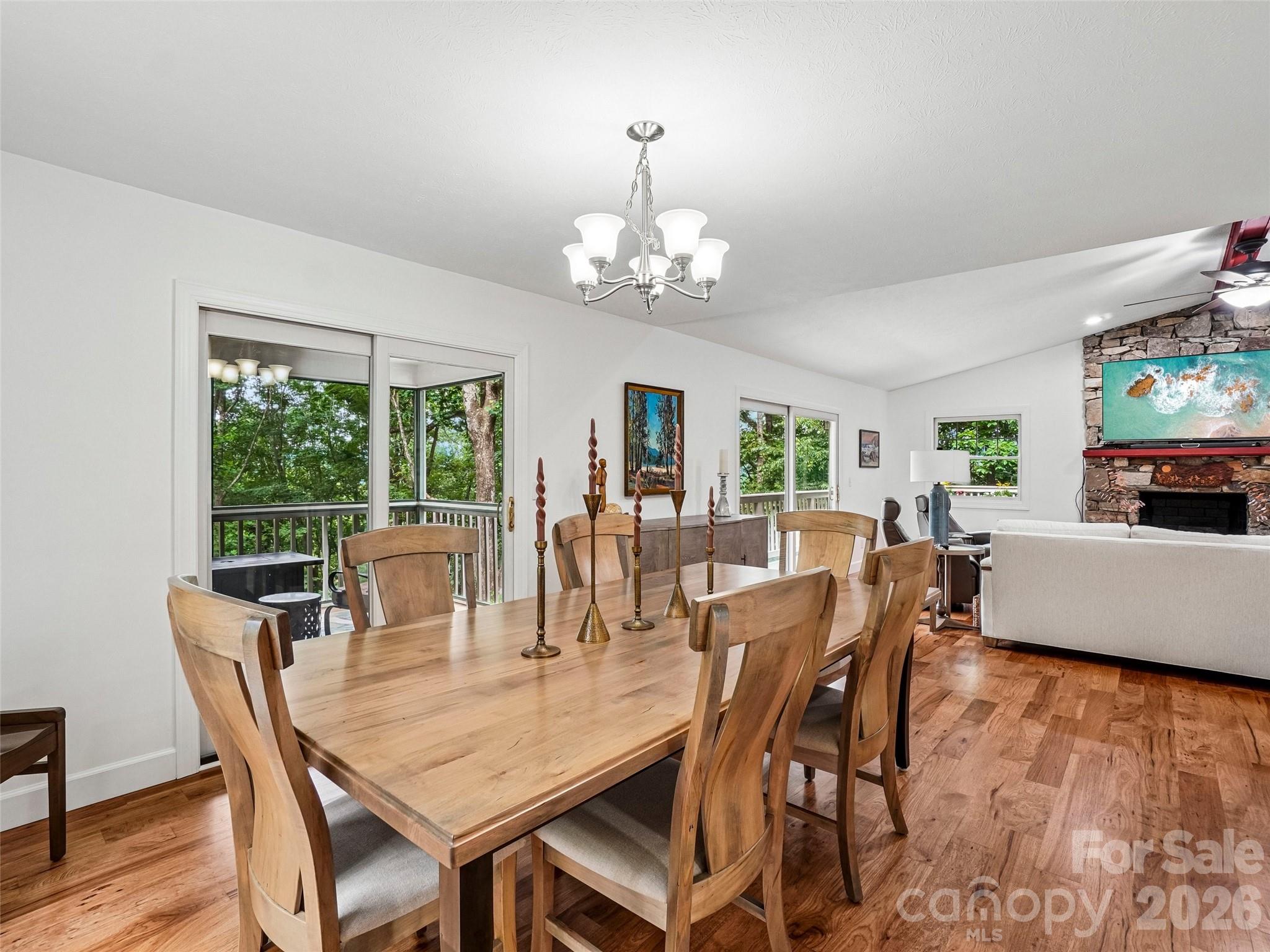 10 Chestnut Top Circle Property Photo 10