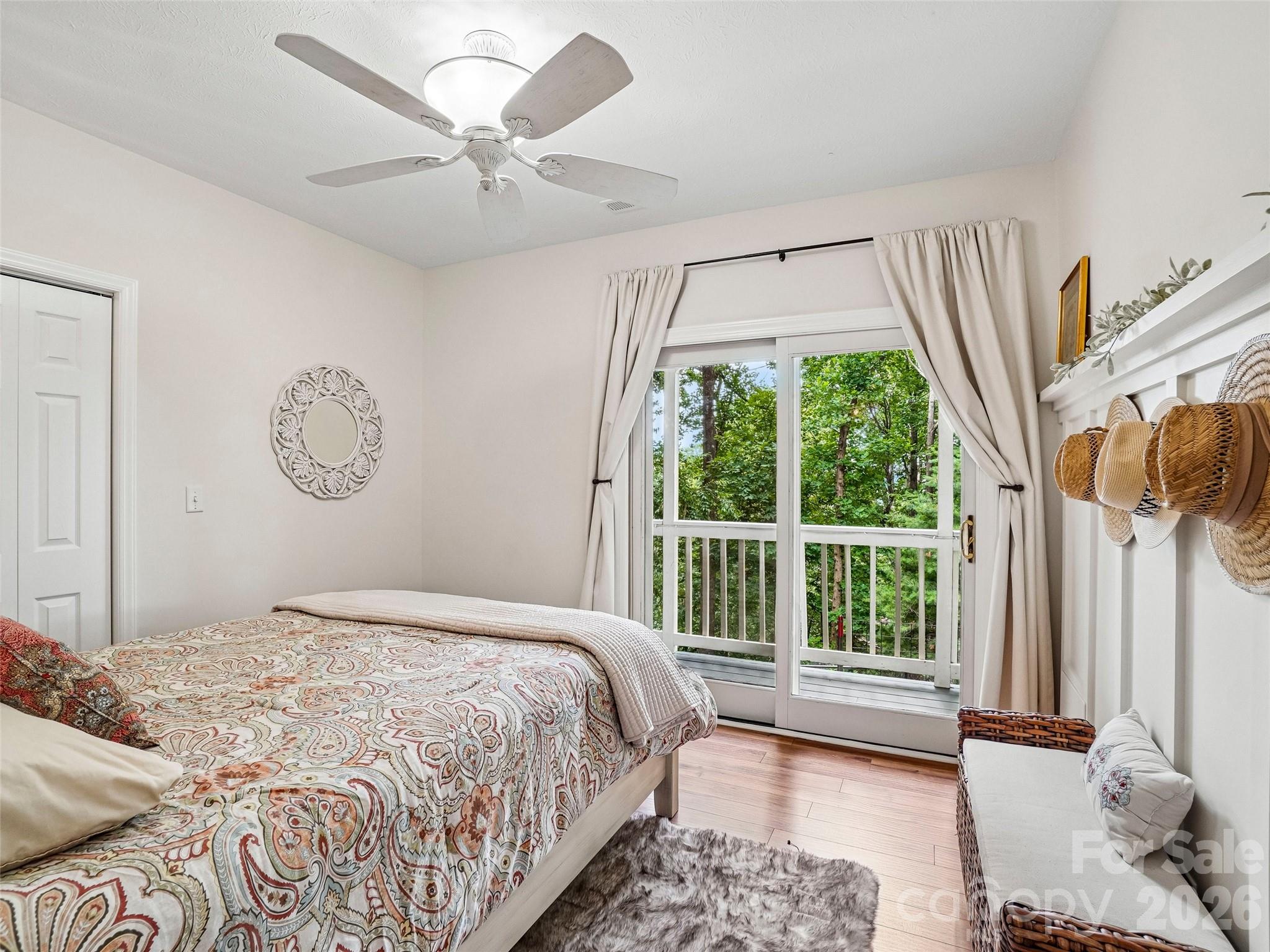 10 Chestnut Top Circle Property Photo 29