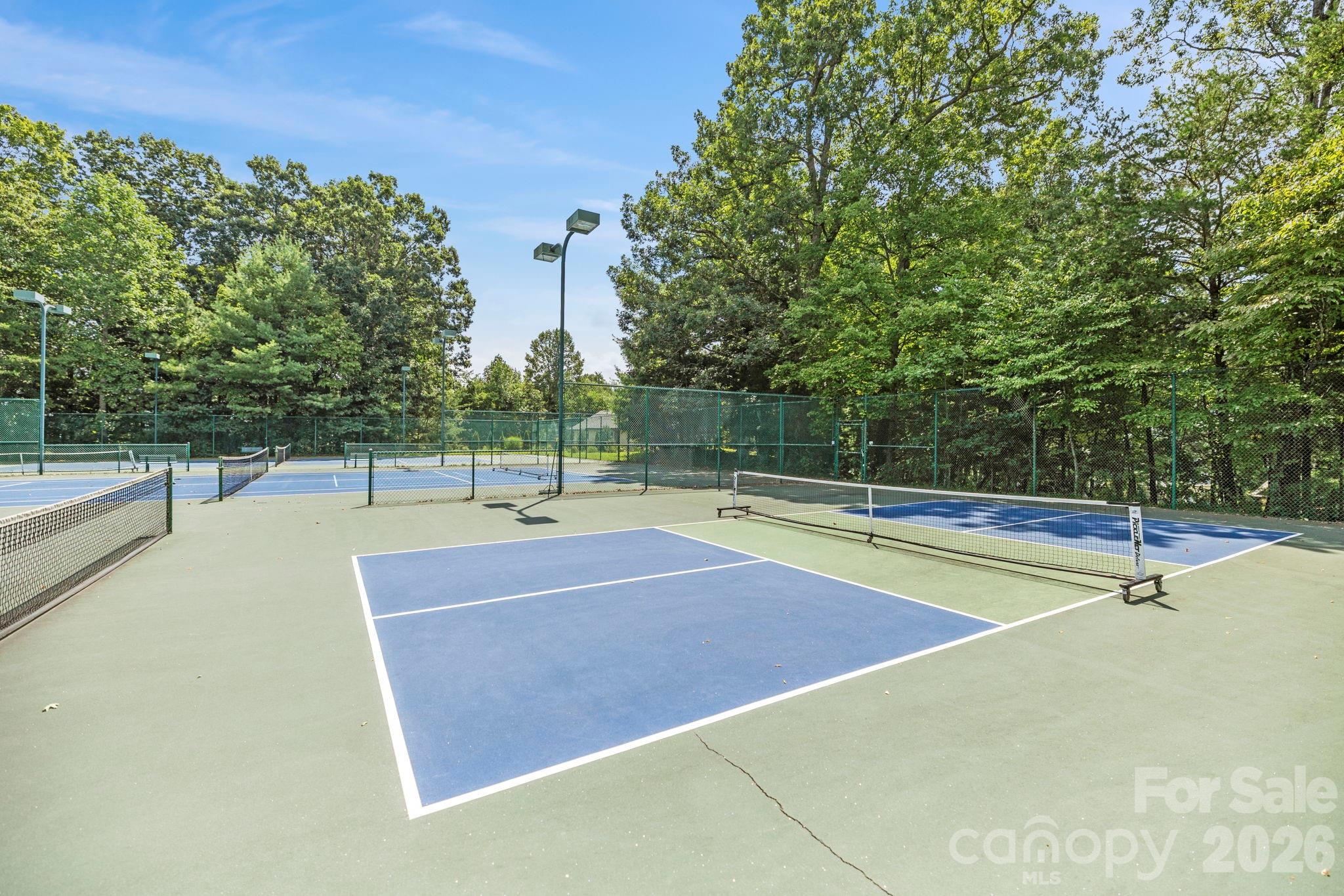 10 Chestnut Top Circle Property Photo 45