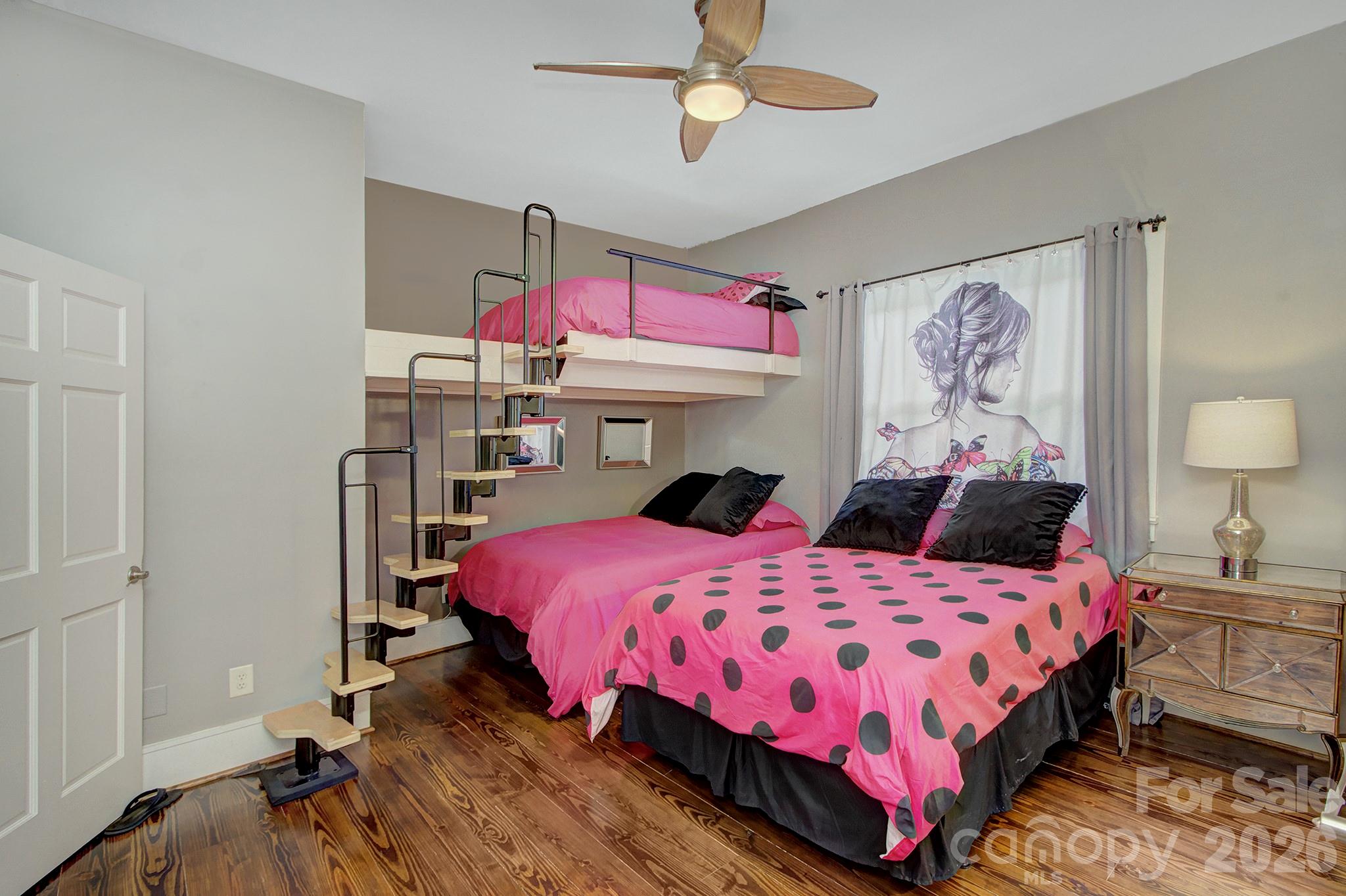904 36th Street Property Photo 18