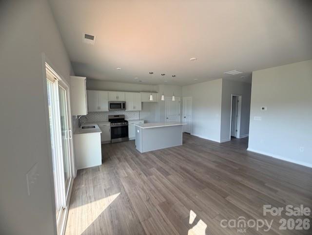 4025 Juno Drive 191 Property Photo 5