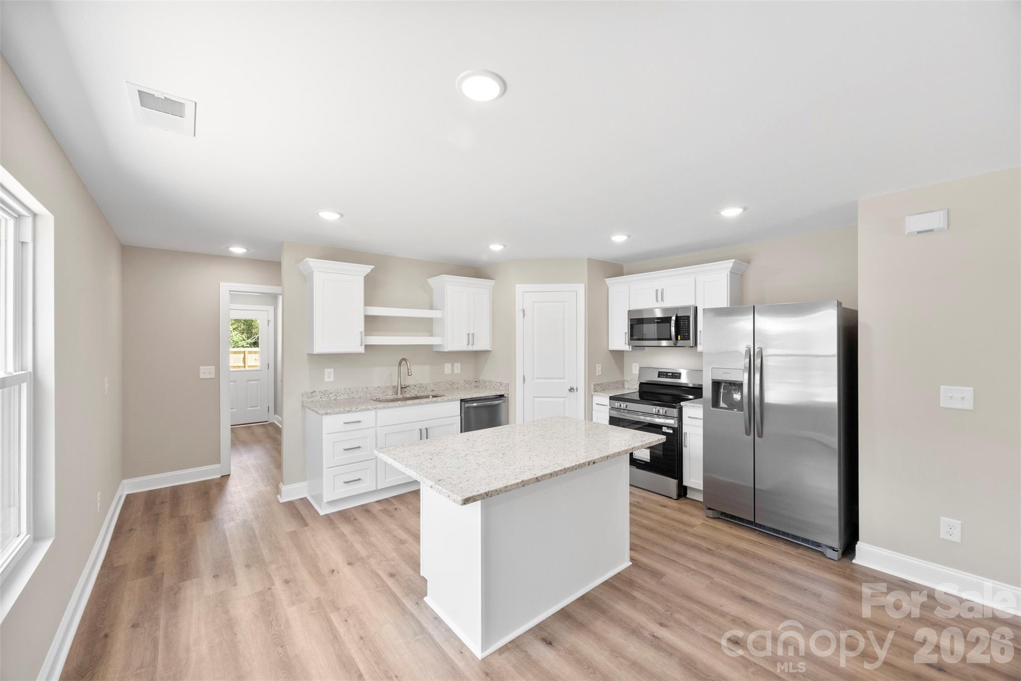 410 Peachtree Street Property Photo 8
