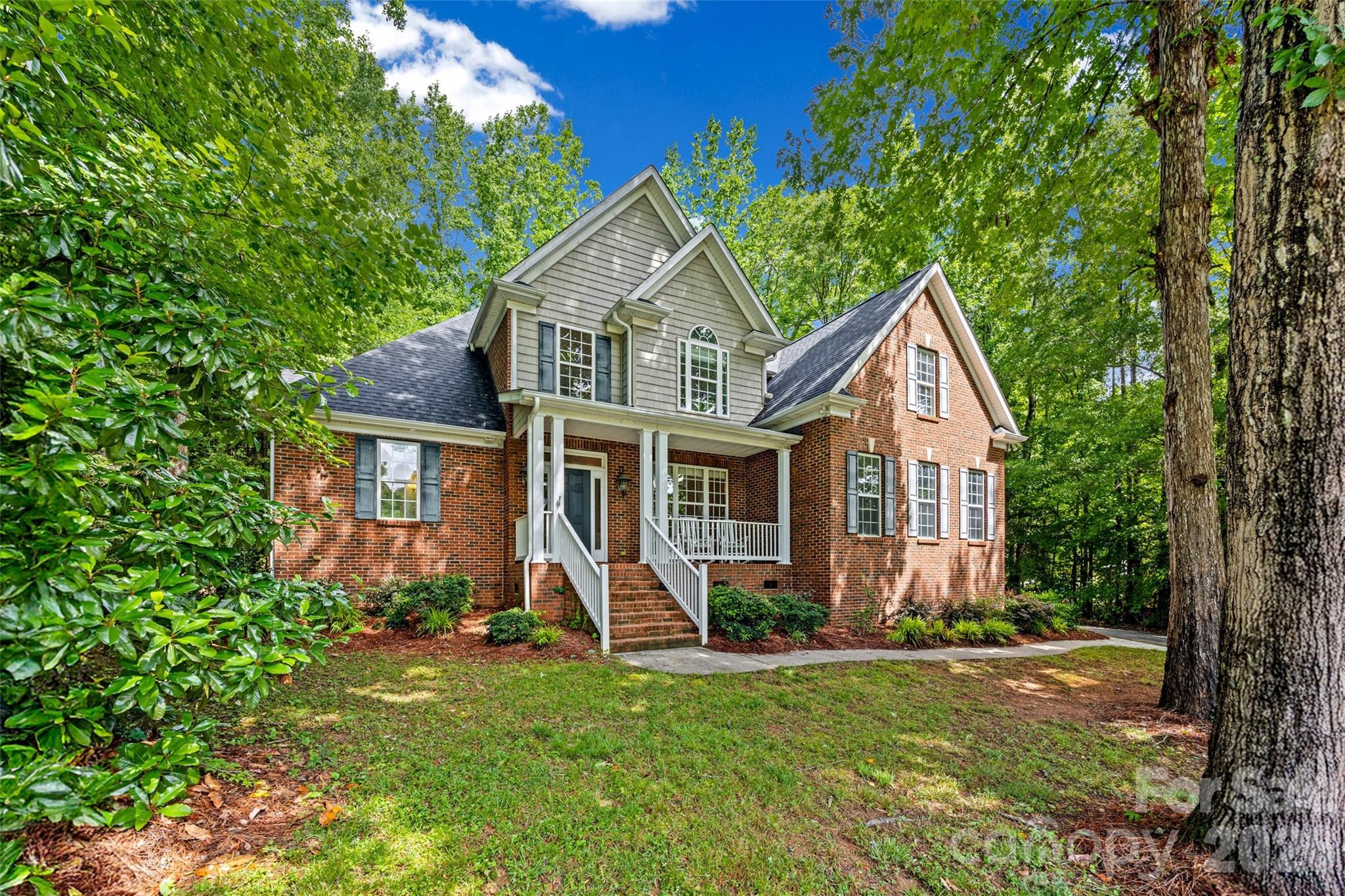 2035 Slippery Rock Cove Property Photo 1