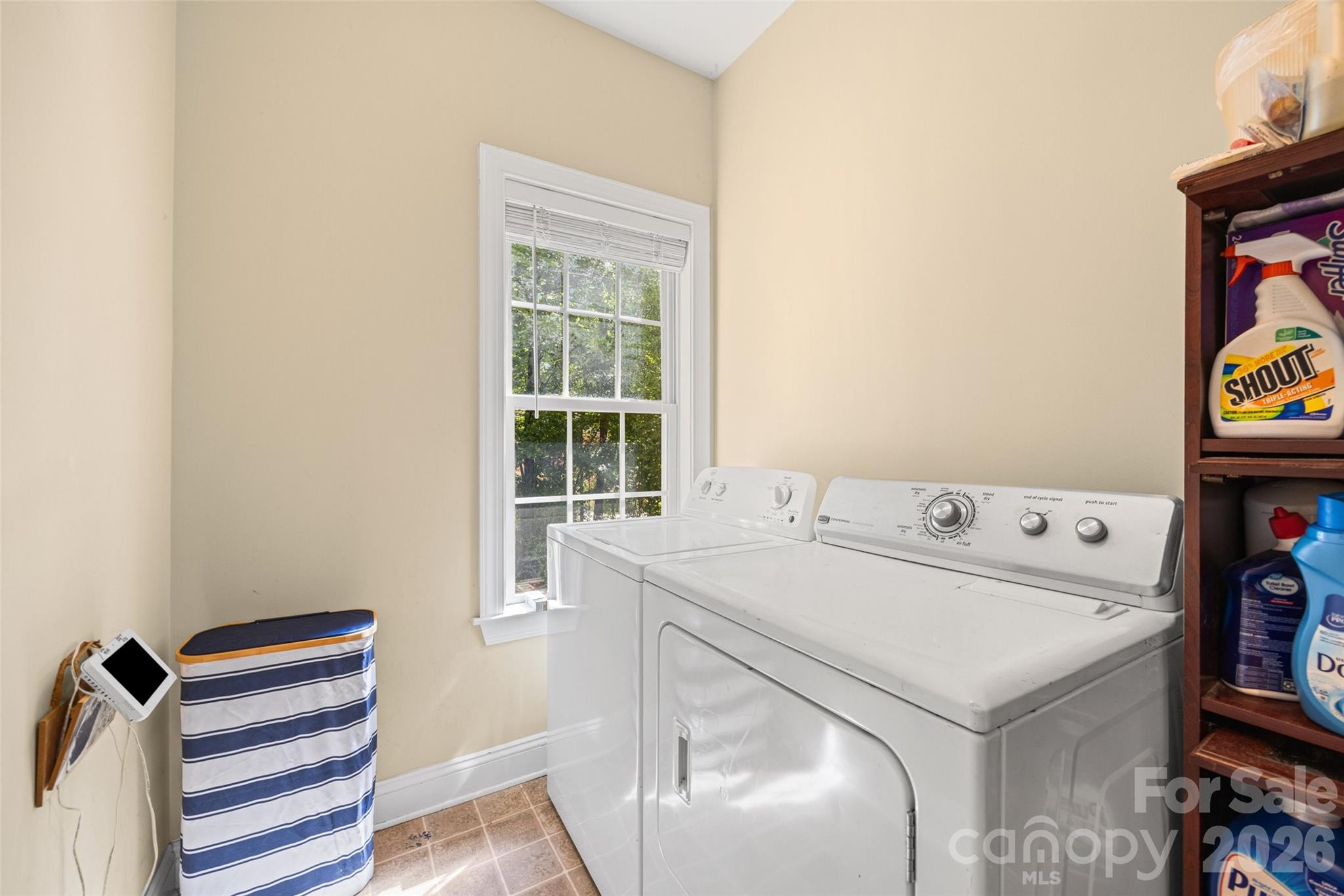 2035 Slippery Rock Cove Property Photo 24