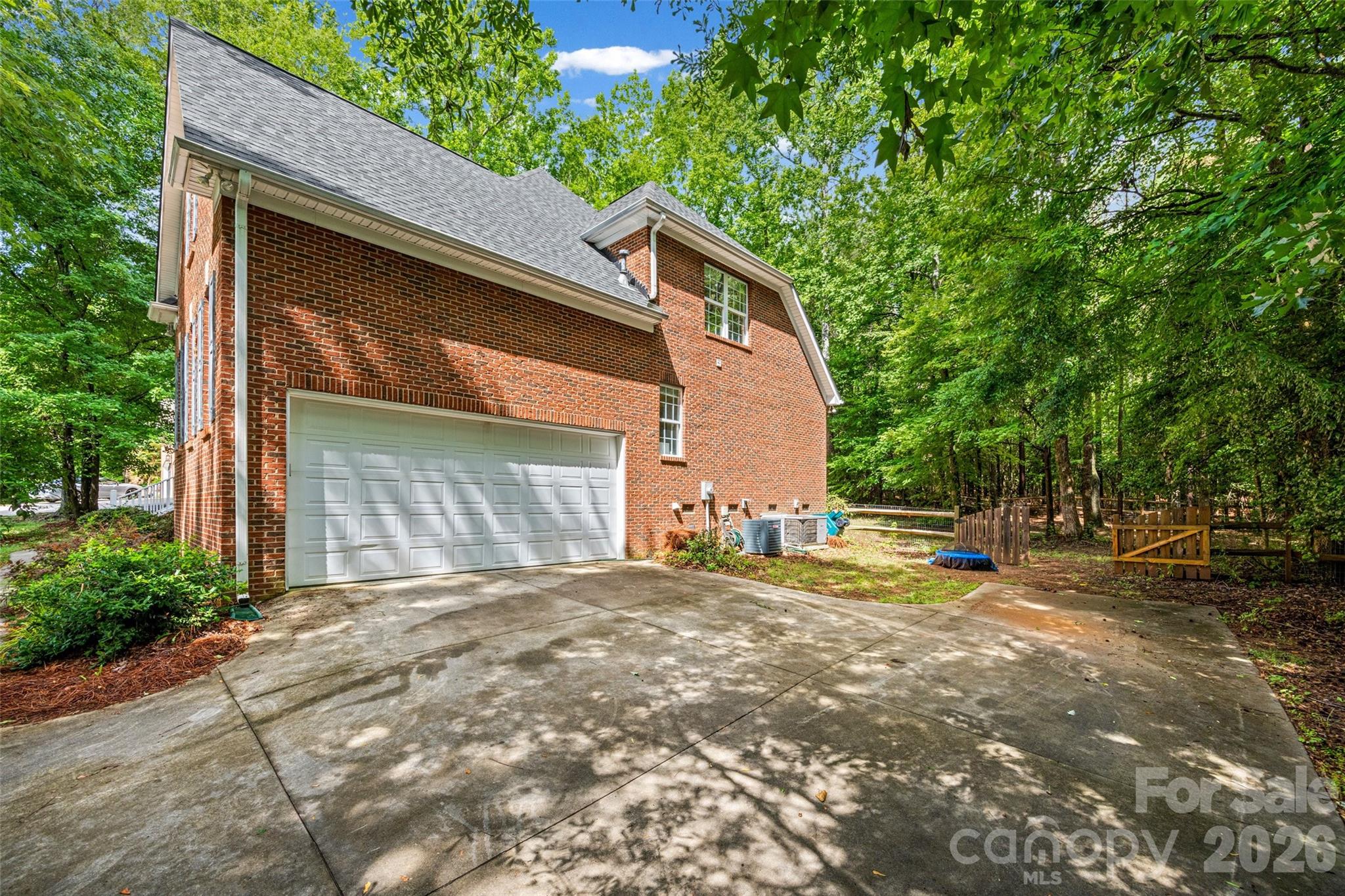 2035 Slippery Rock Cove Property Photo 38