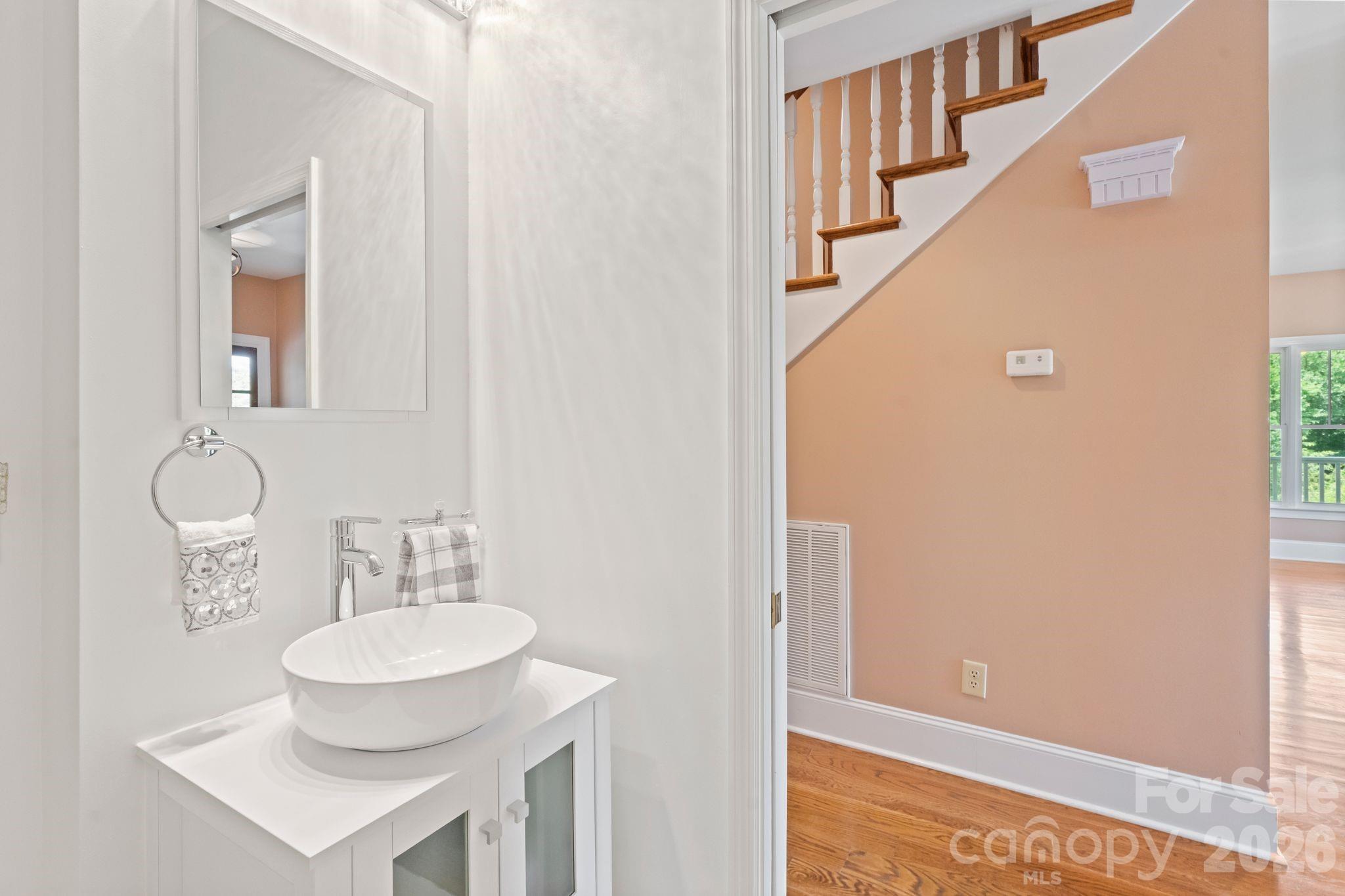 1151 Trull Hinson Road Property Photo 9