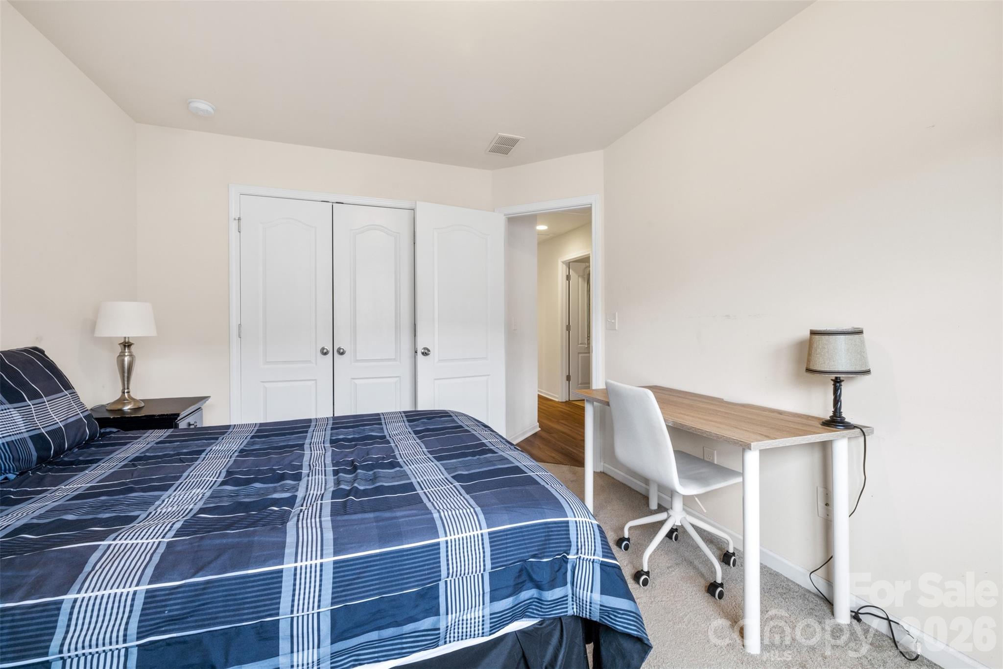 7044 Woodsbay Lane Property Photo 24