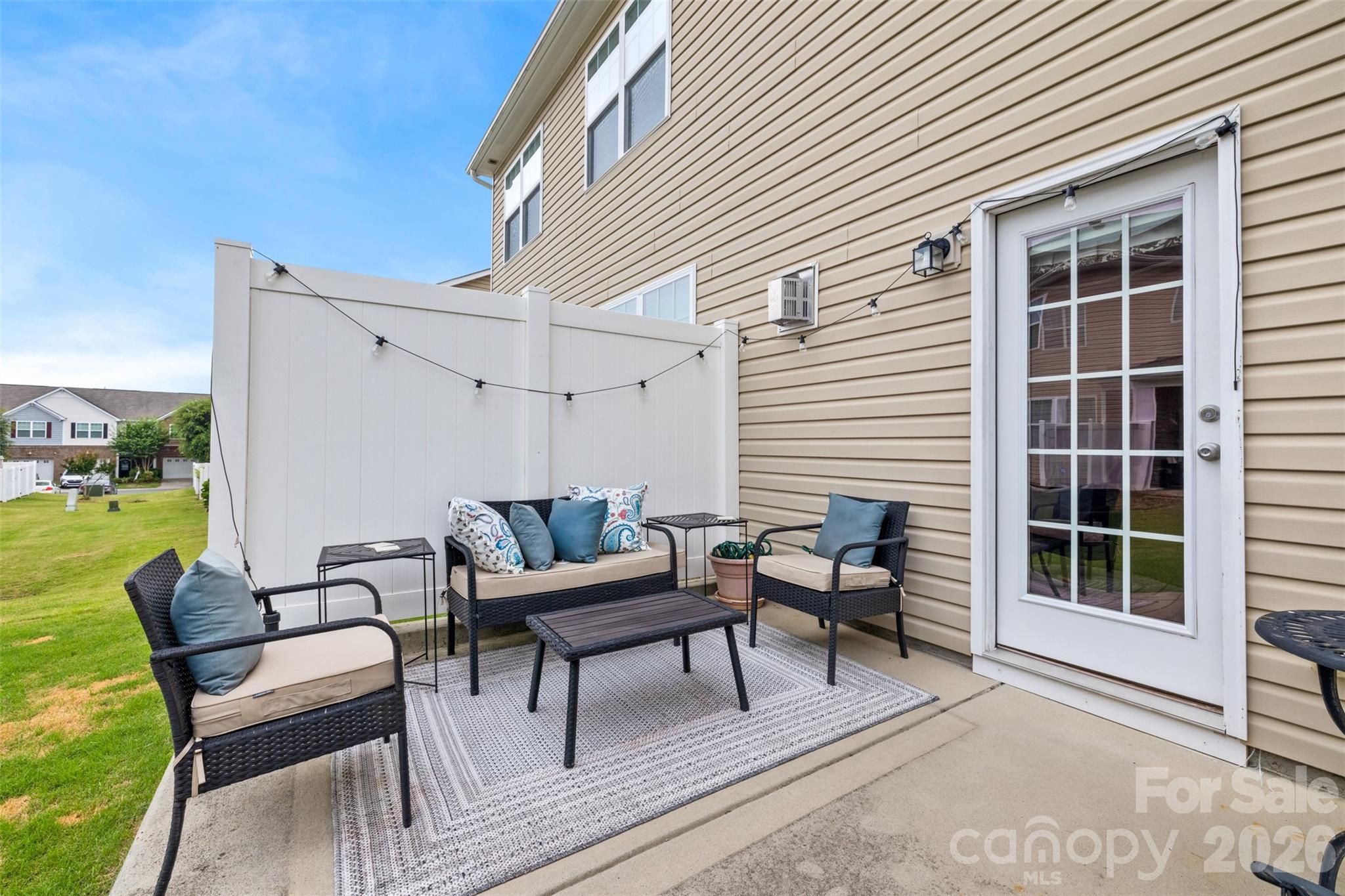 7044 Woodsbay Lane Property Photo 27