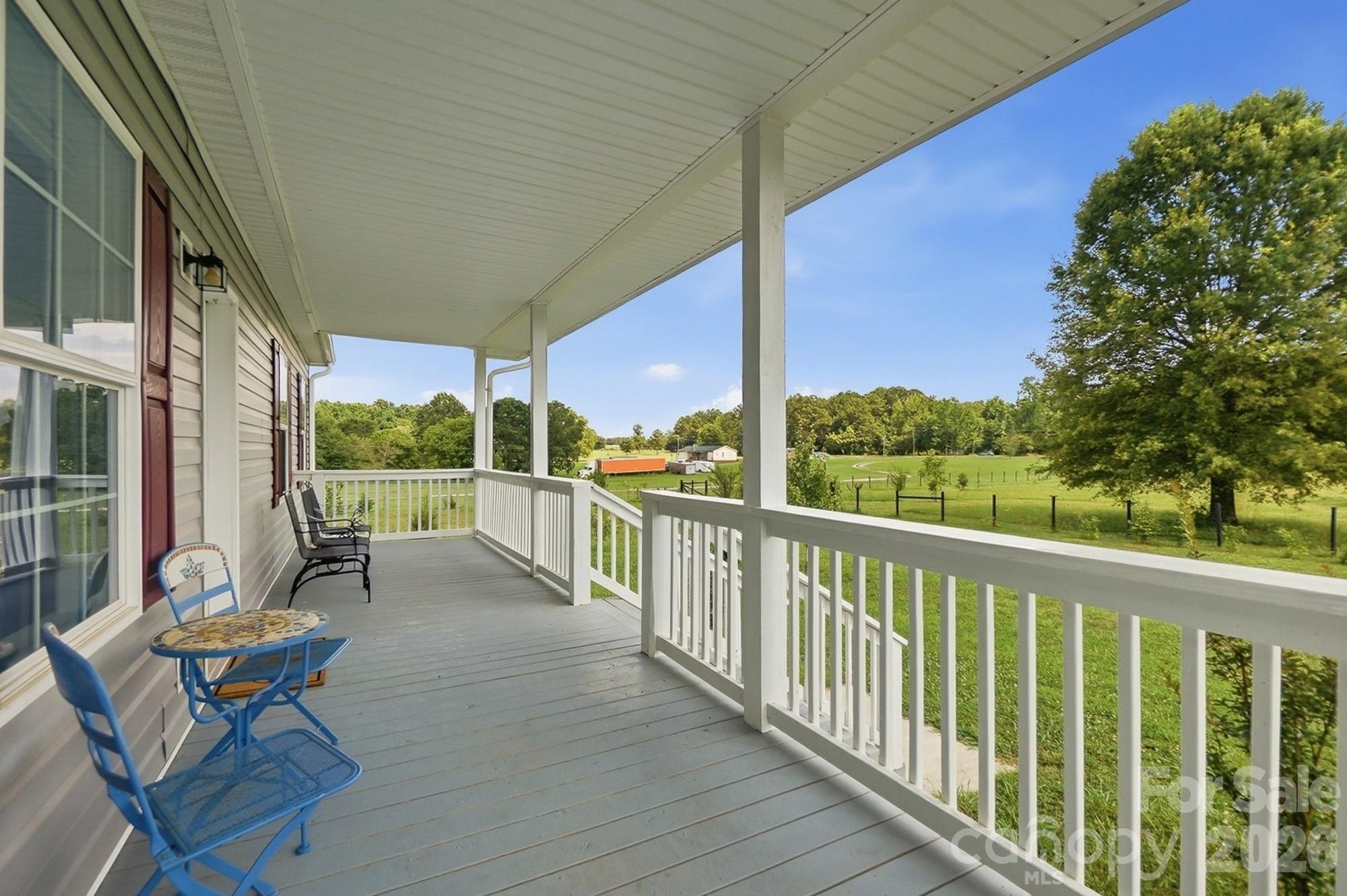 650 Daves Road Property Photo 7
