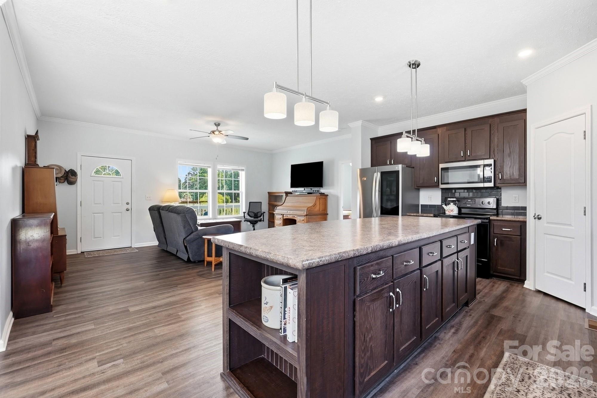 650 Daves Road Property Photo 15