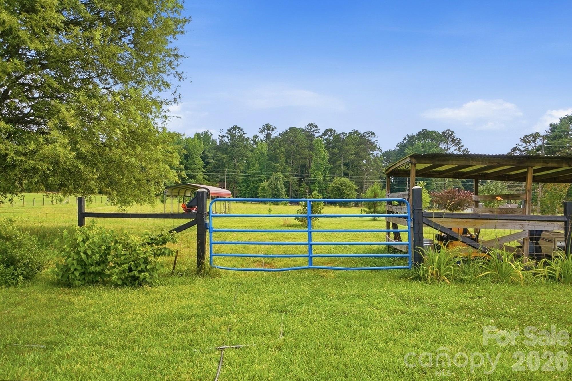 650 Daves Road Property Photo 40