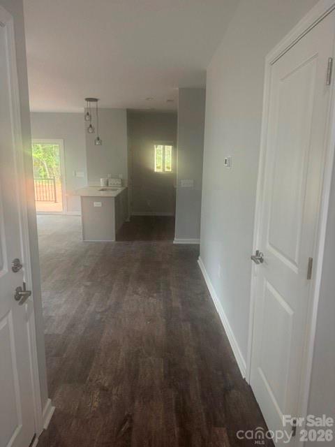 1615 N Lee Street Property Photo 2
