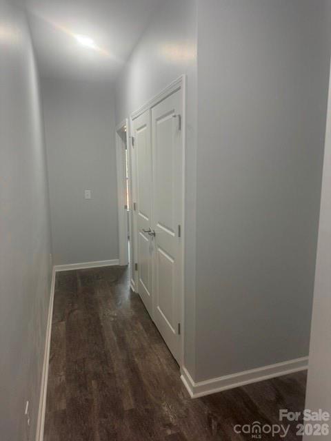 1615 N Lee Street Property Photo 6