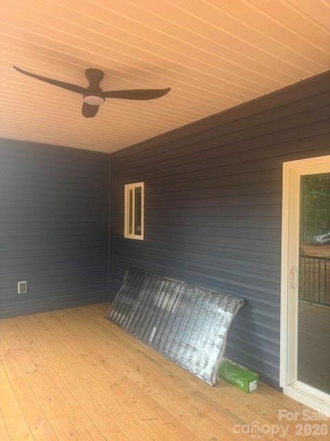 1615 N Lee Street Property Photo 16