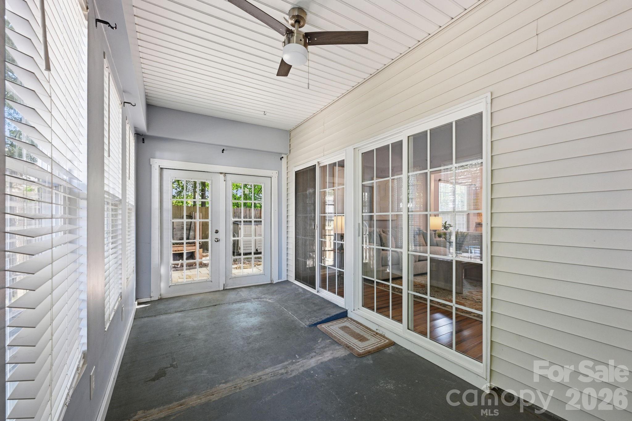 9420 Kestral Ridge Drive Property Photo 33