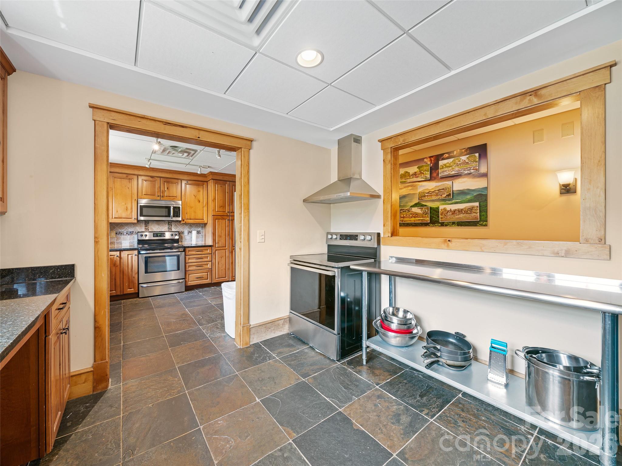 1470 Thermal City Road Property Photo 13