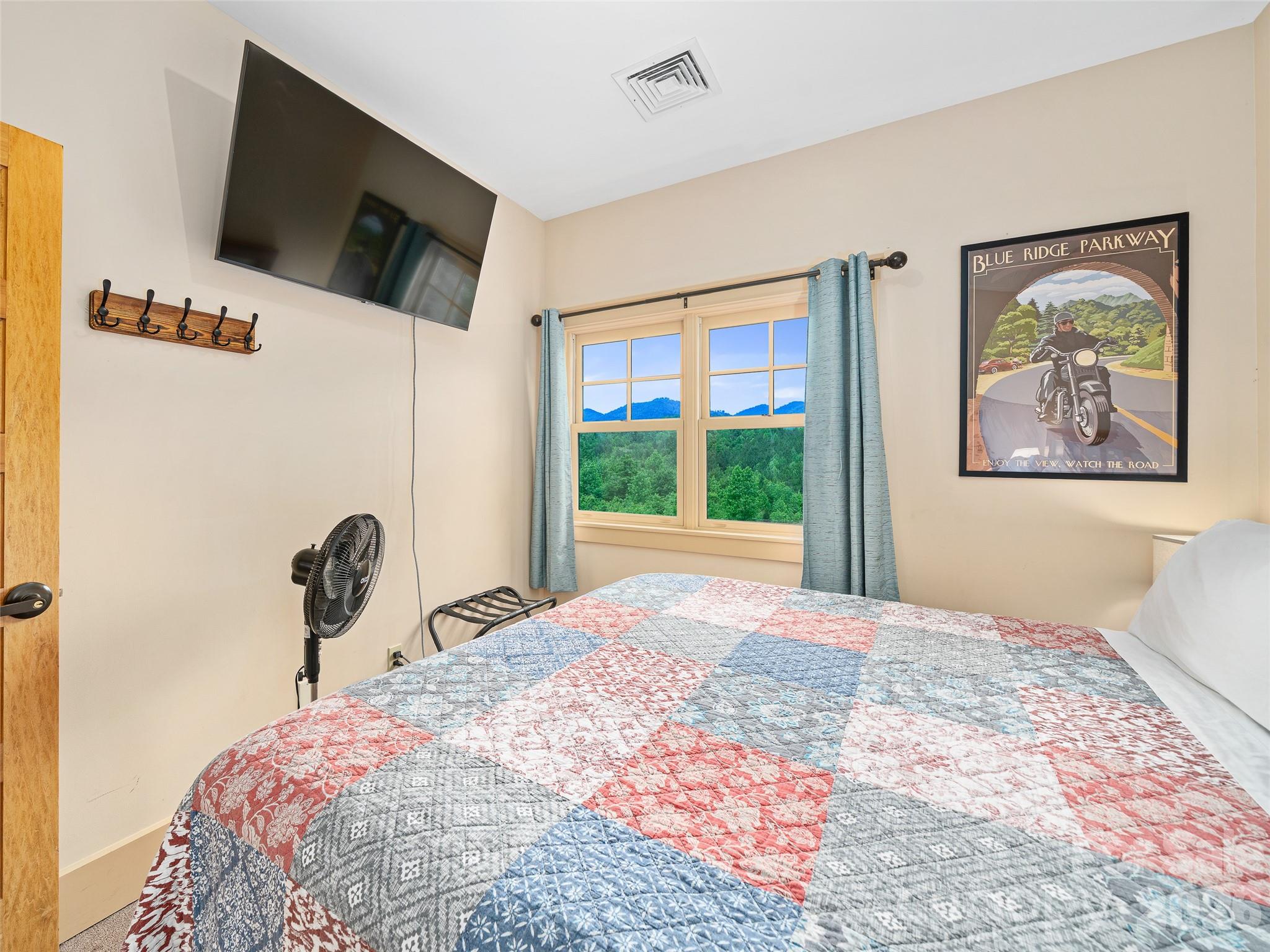 1470 Thermal City Road Property Photo 33