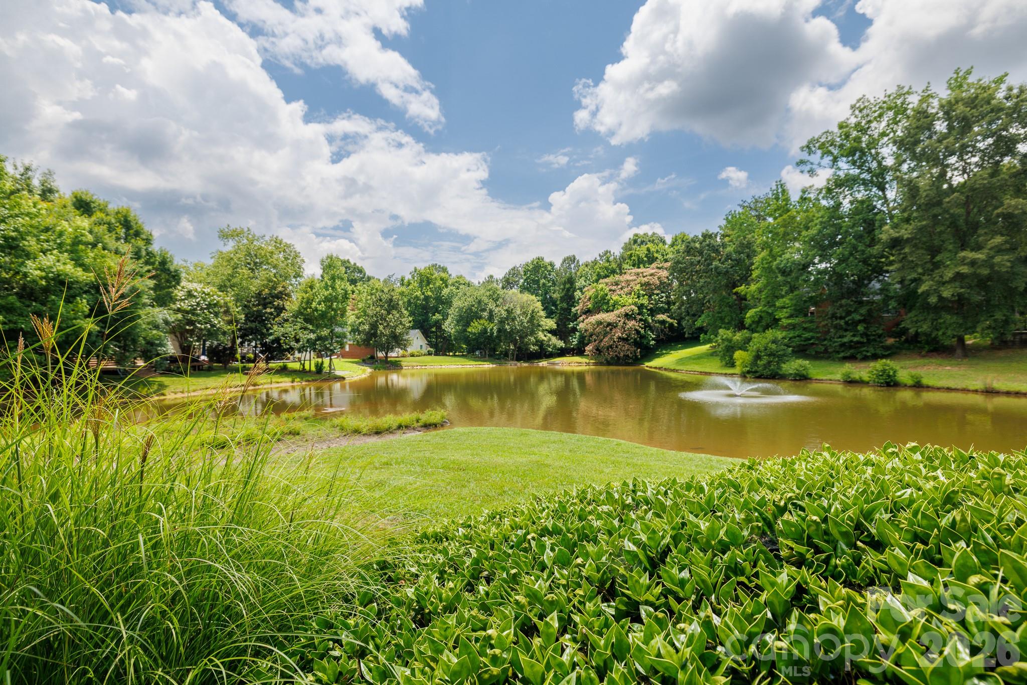 2544 Barrington Court Property Photo 43