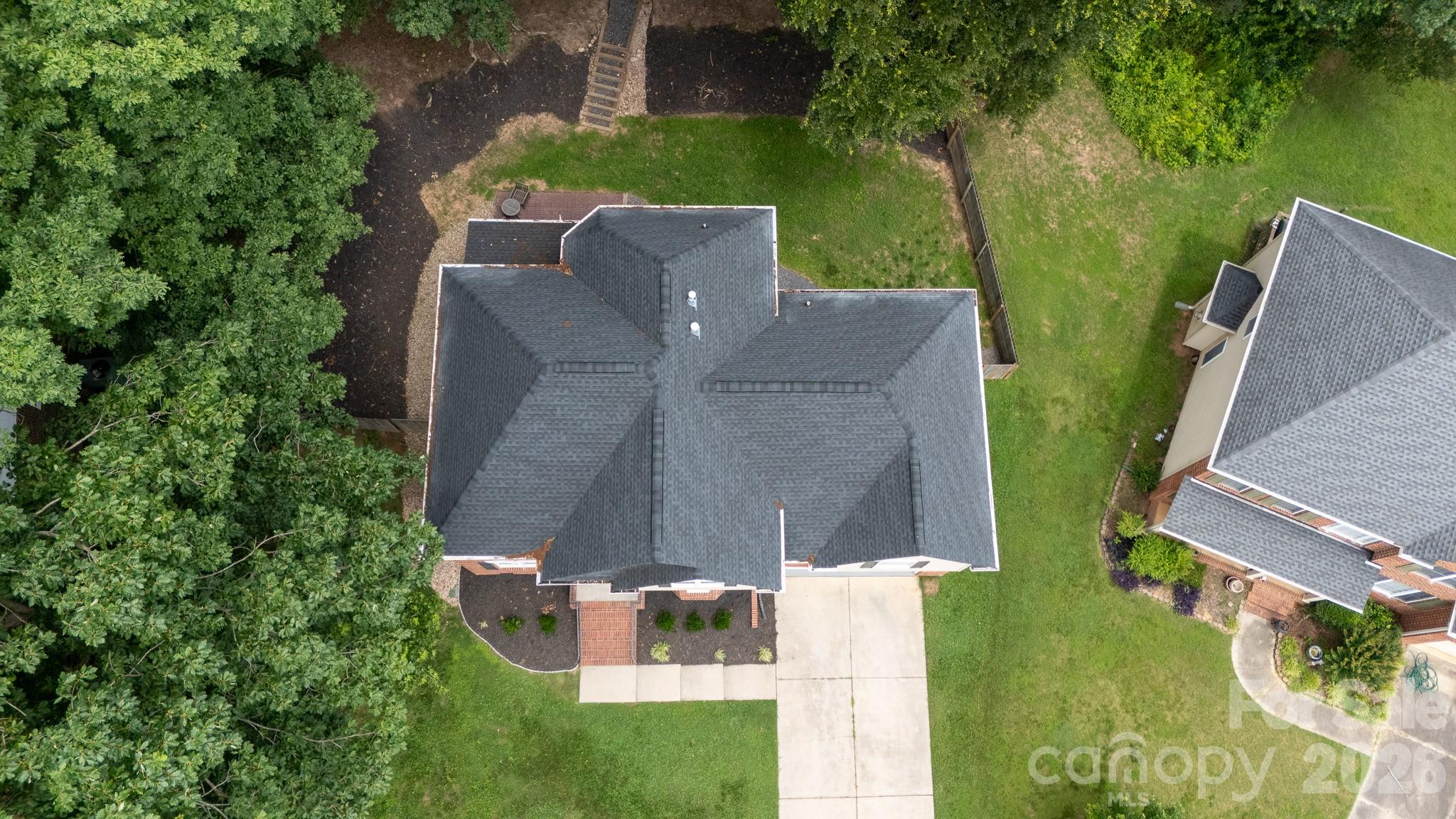 2544 Barrington Court Property Photo 46