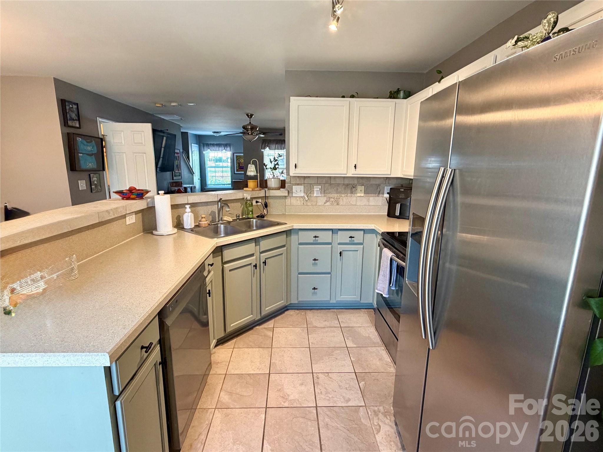 10523 Trolley Run Drive Property Photo 12