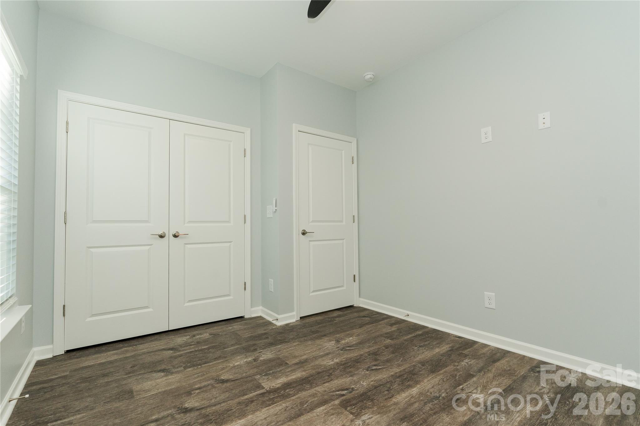 208 E 15th Street Property Photo 15