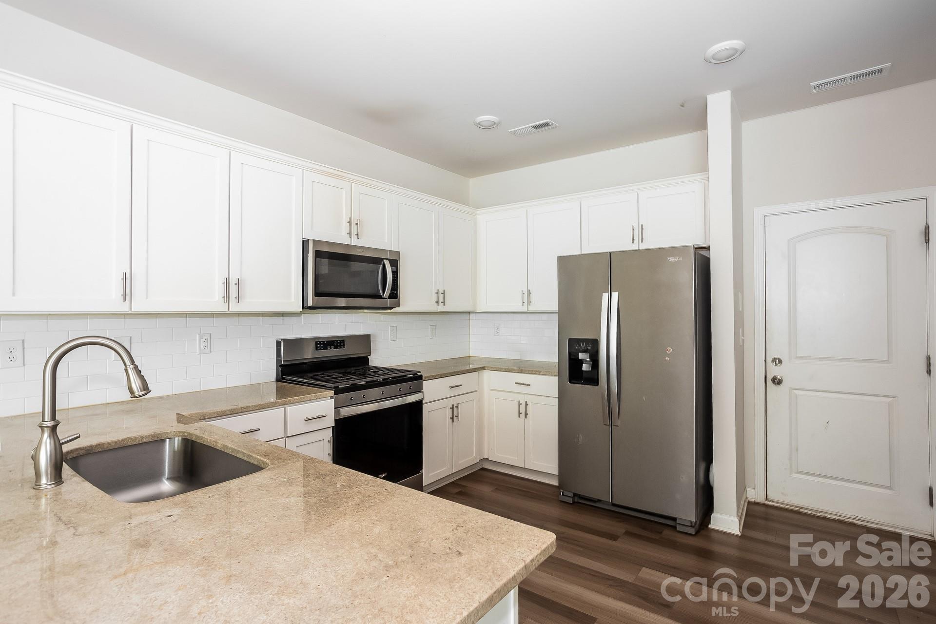 732 Herlong Avenue Property Photo 4