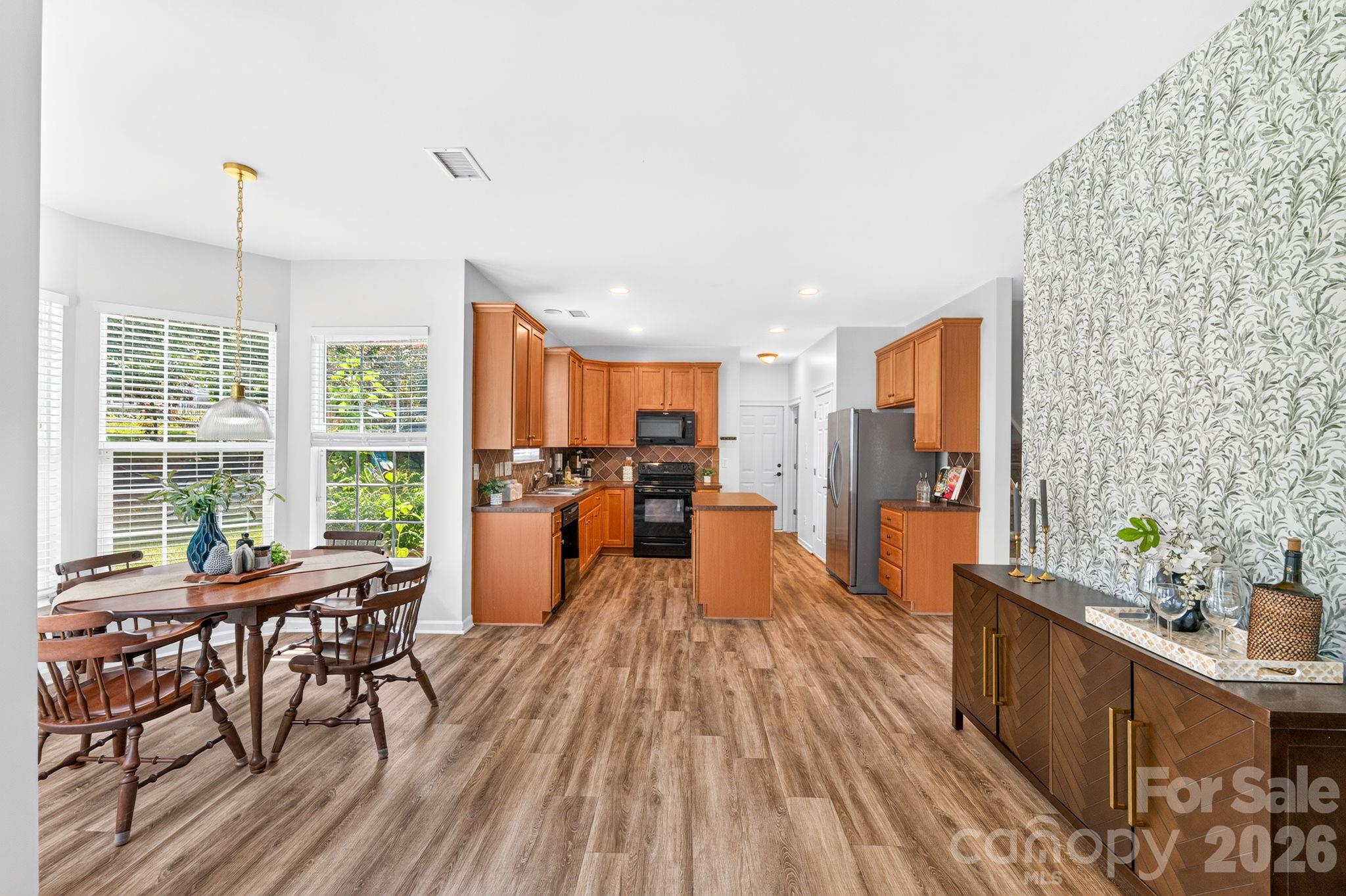 10109 Halkirk Manor Lane Property Photo 4