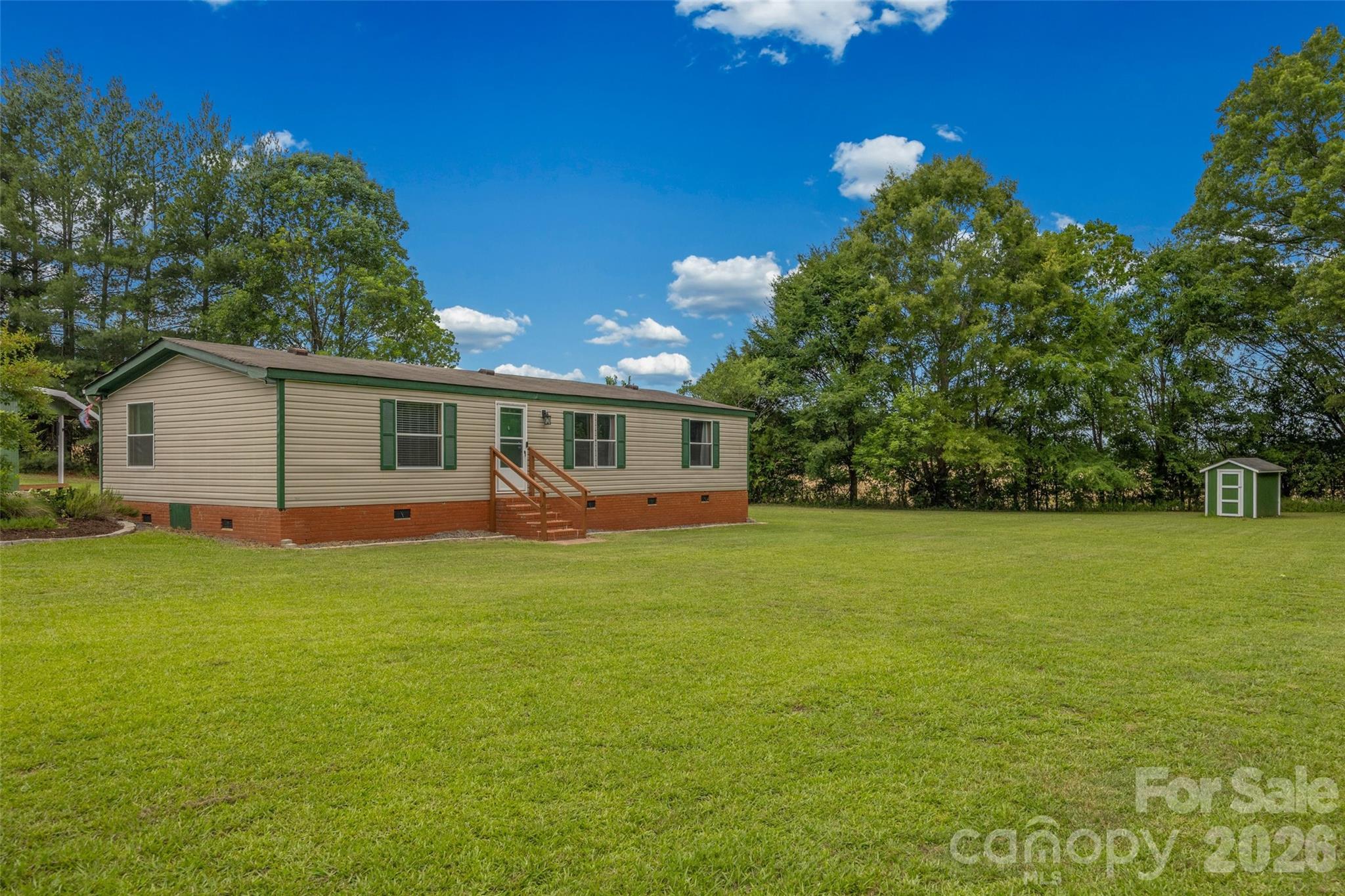 3607 Kennington Drive Property Photo 4