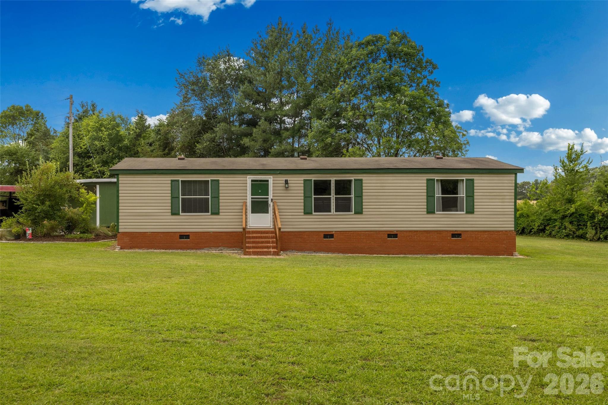 3607 Kennington Drive Property Photo 5
